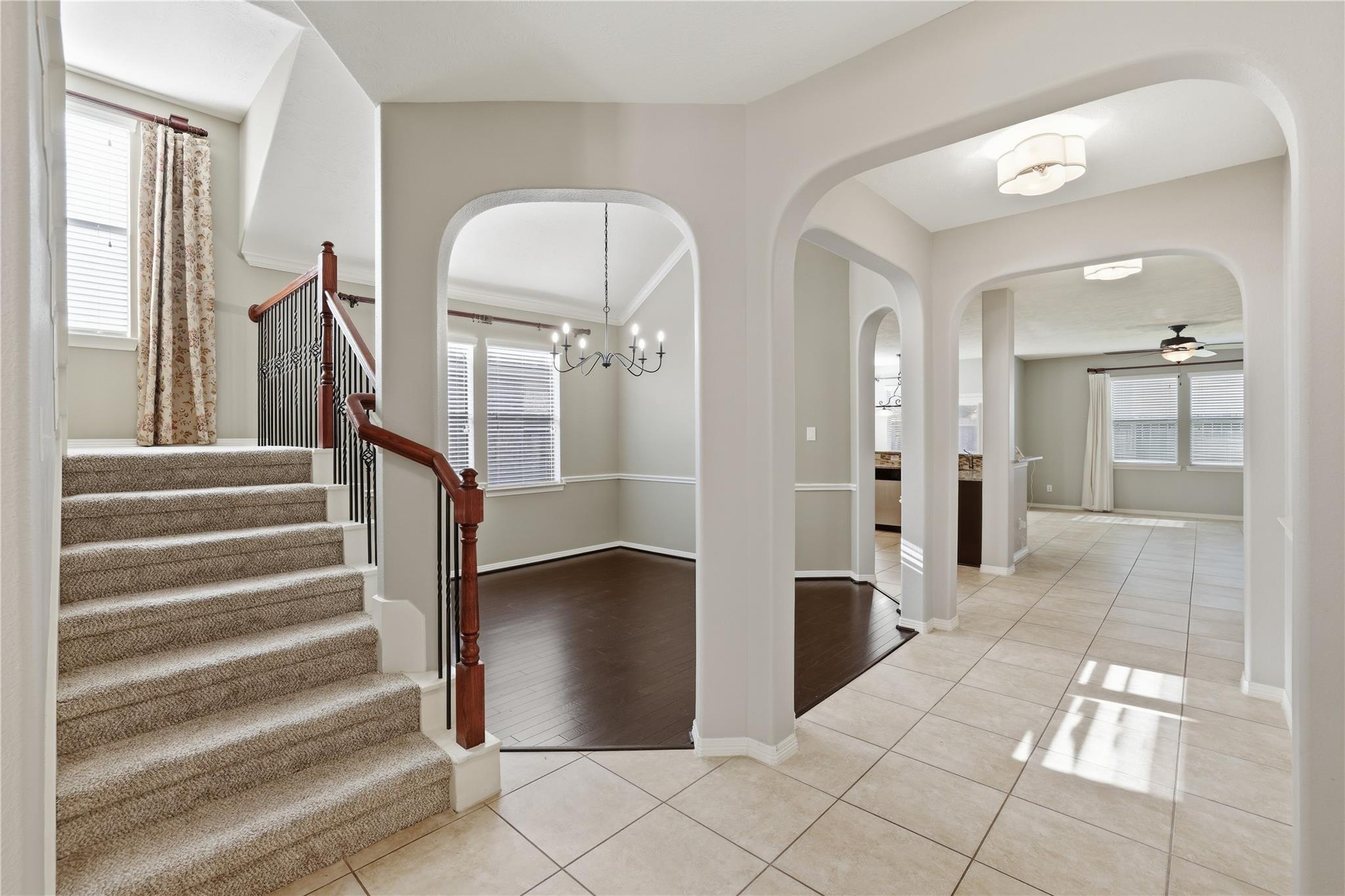 2412 Via Montesano