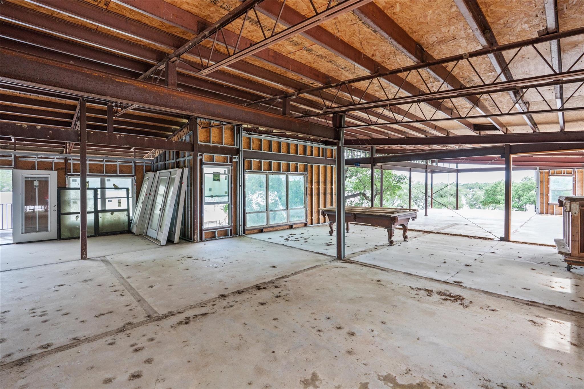 325 Eagle Rest LN