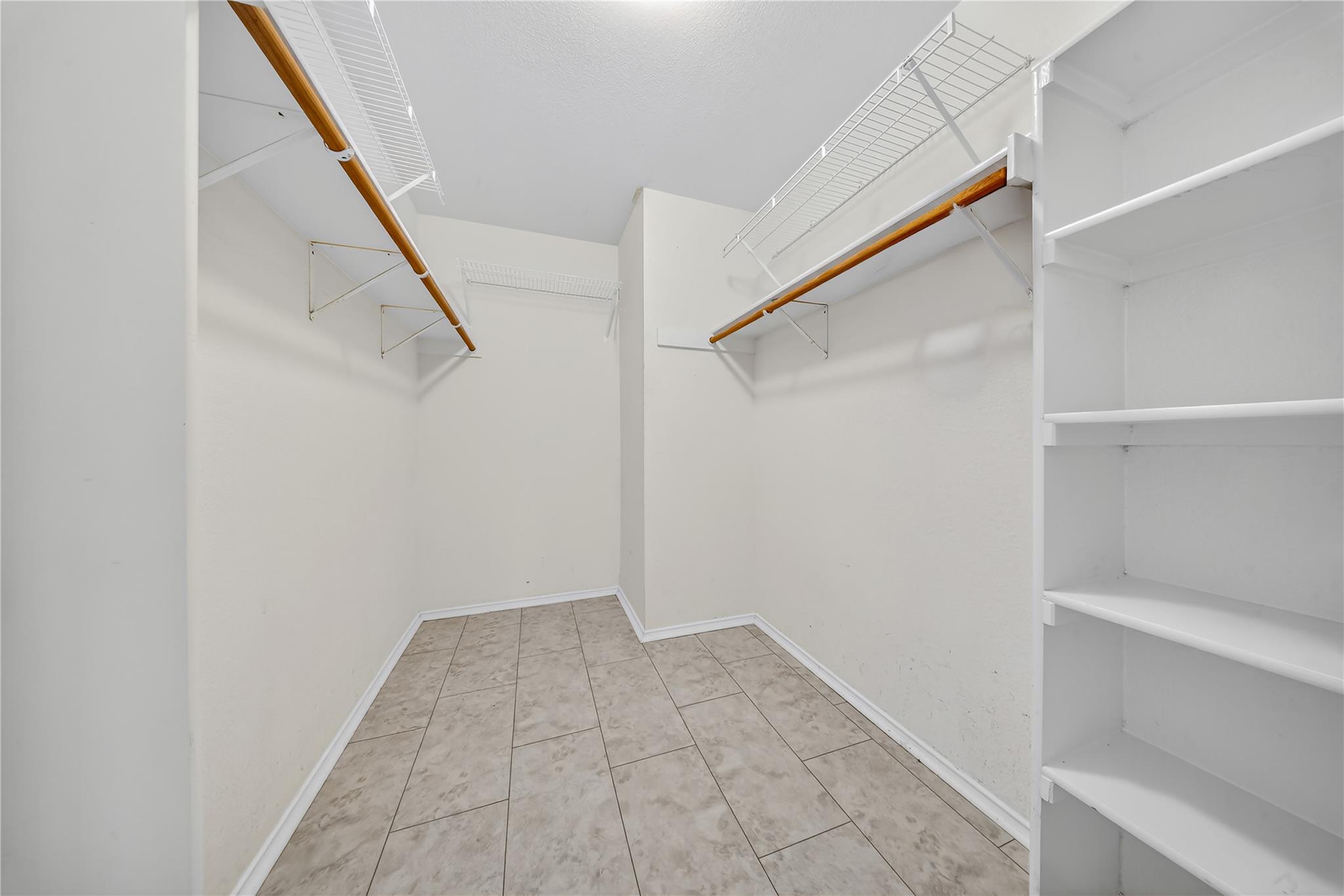 1610 Lloydminister WAY