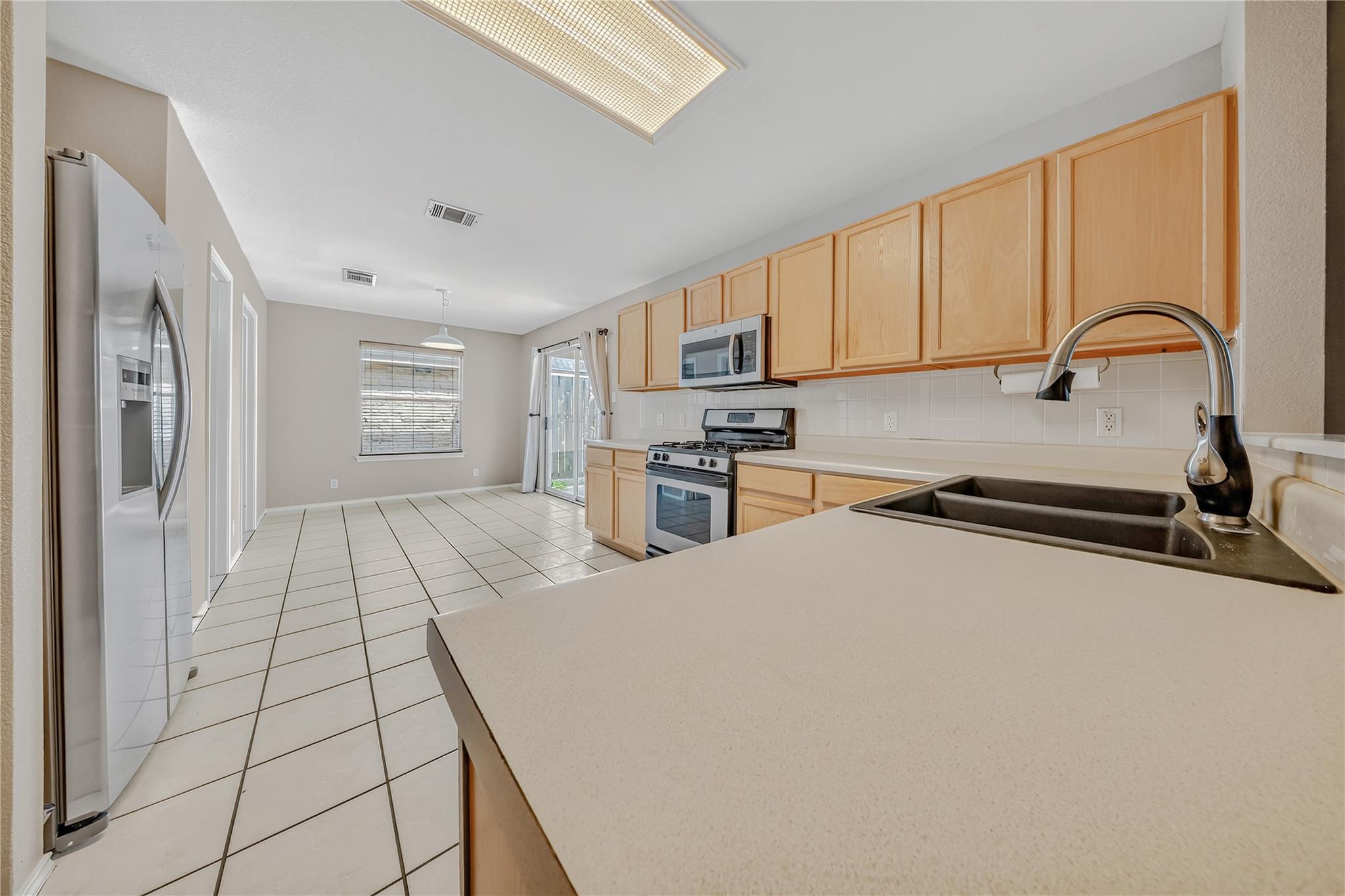 1610 Lloydminister WAY