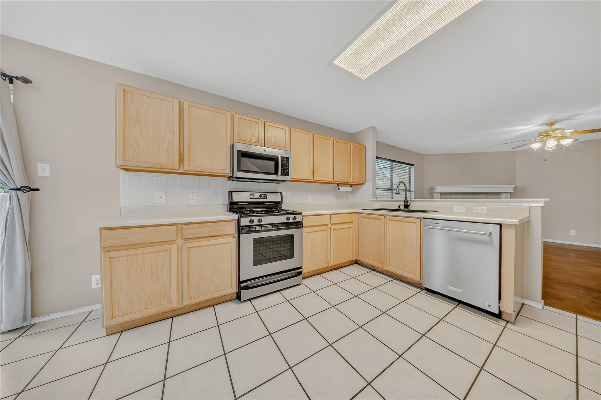 1610 Lloydminister WAY