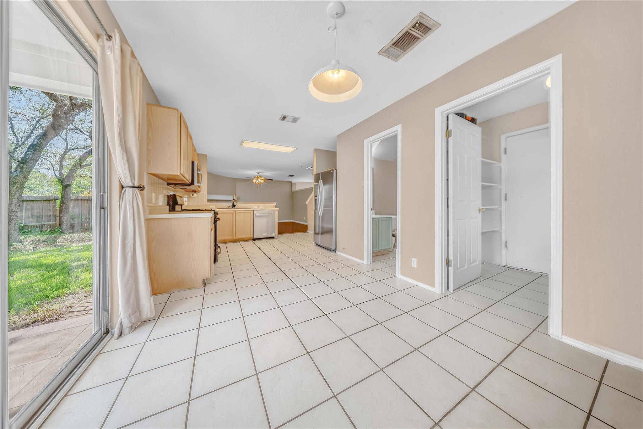 1610 Lloydminister WAY