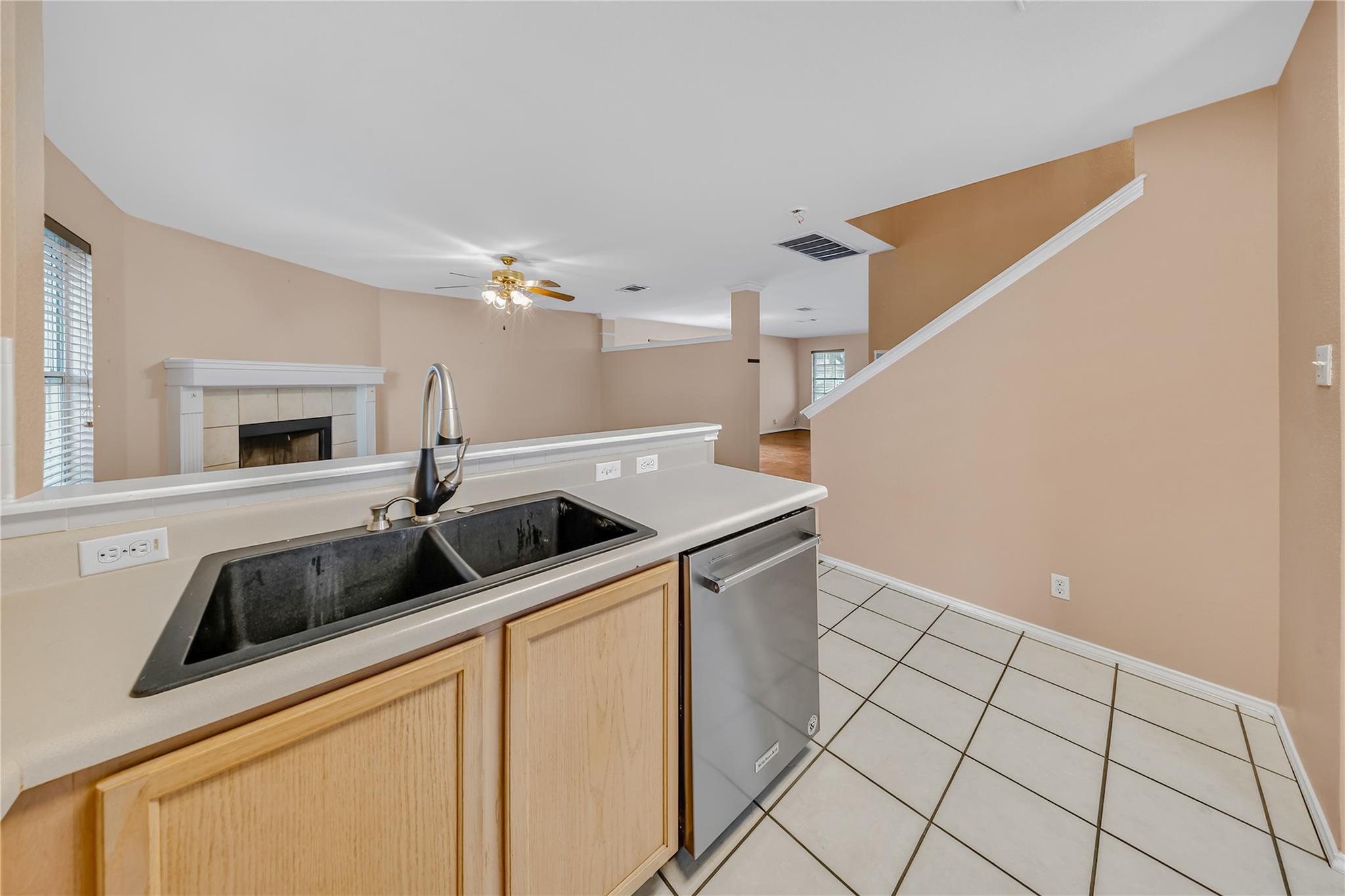 1610 Lloydminister WAY