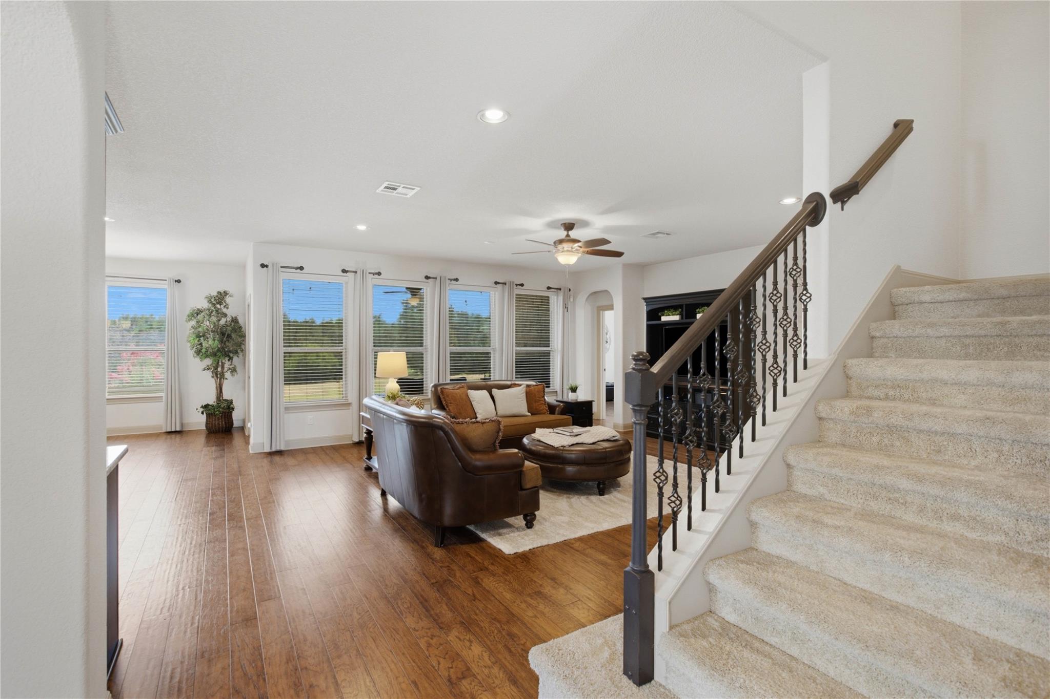 224 Whitney Woods CIR