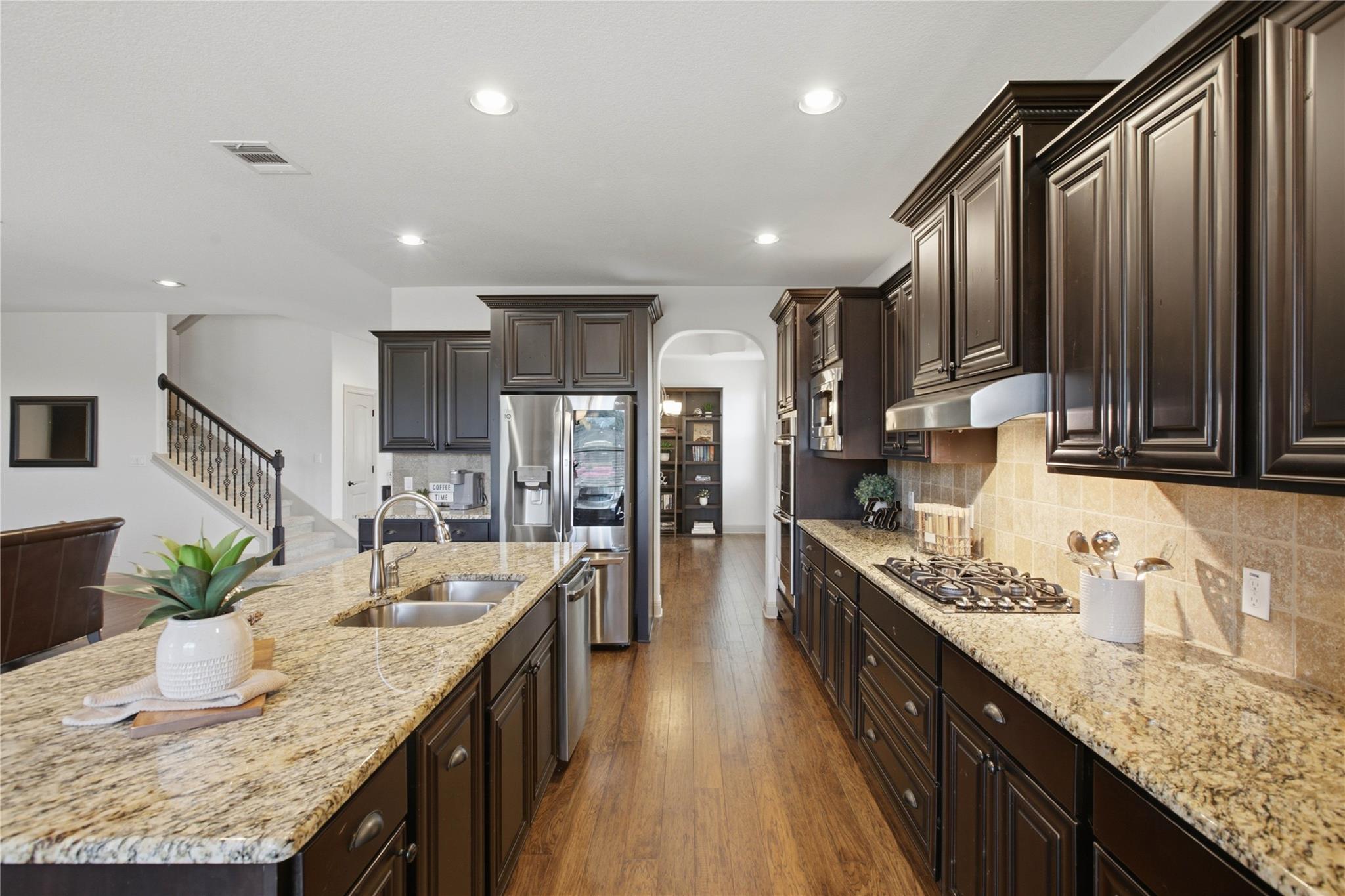 224 Whitney Woods CIR
