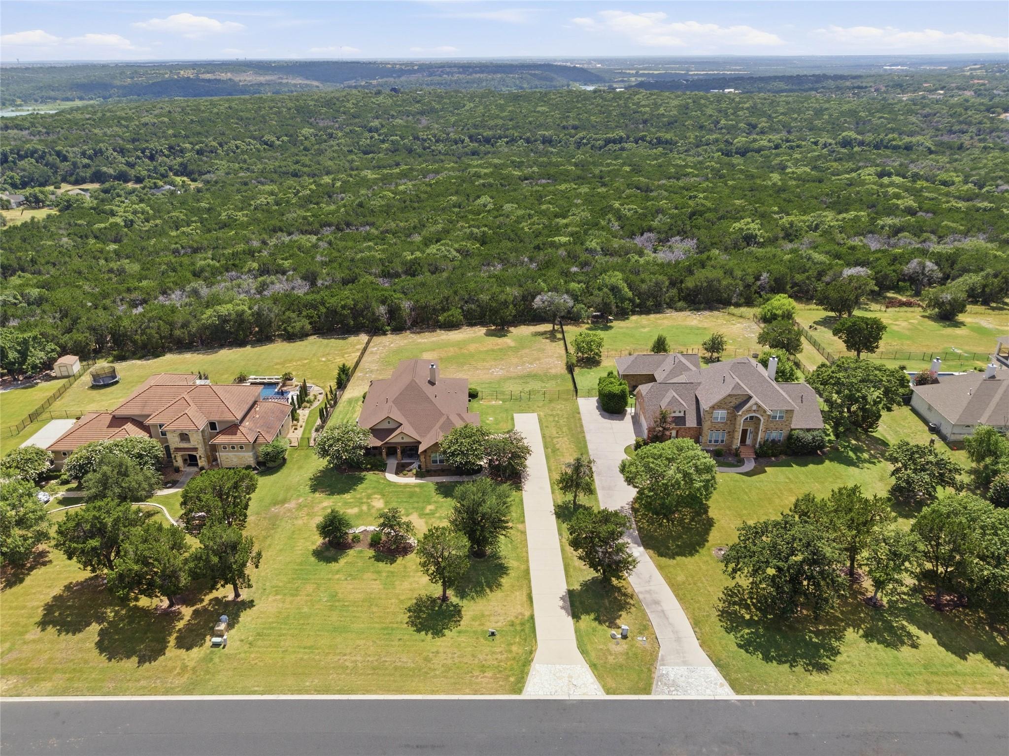 224 Whitney Woods CIR