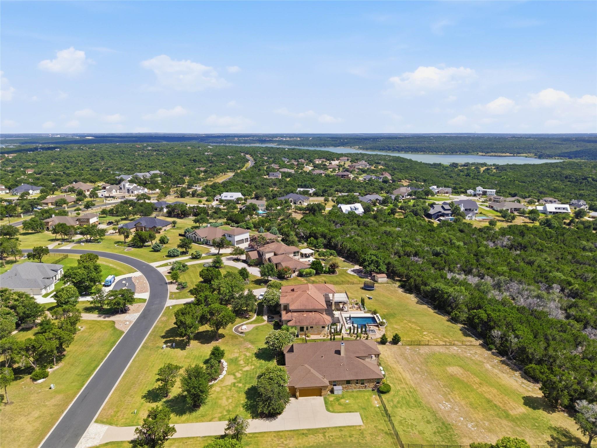 224 Whitney Woods CIR