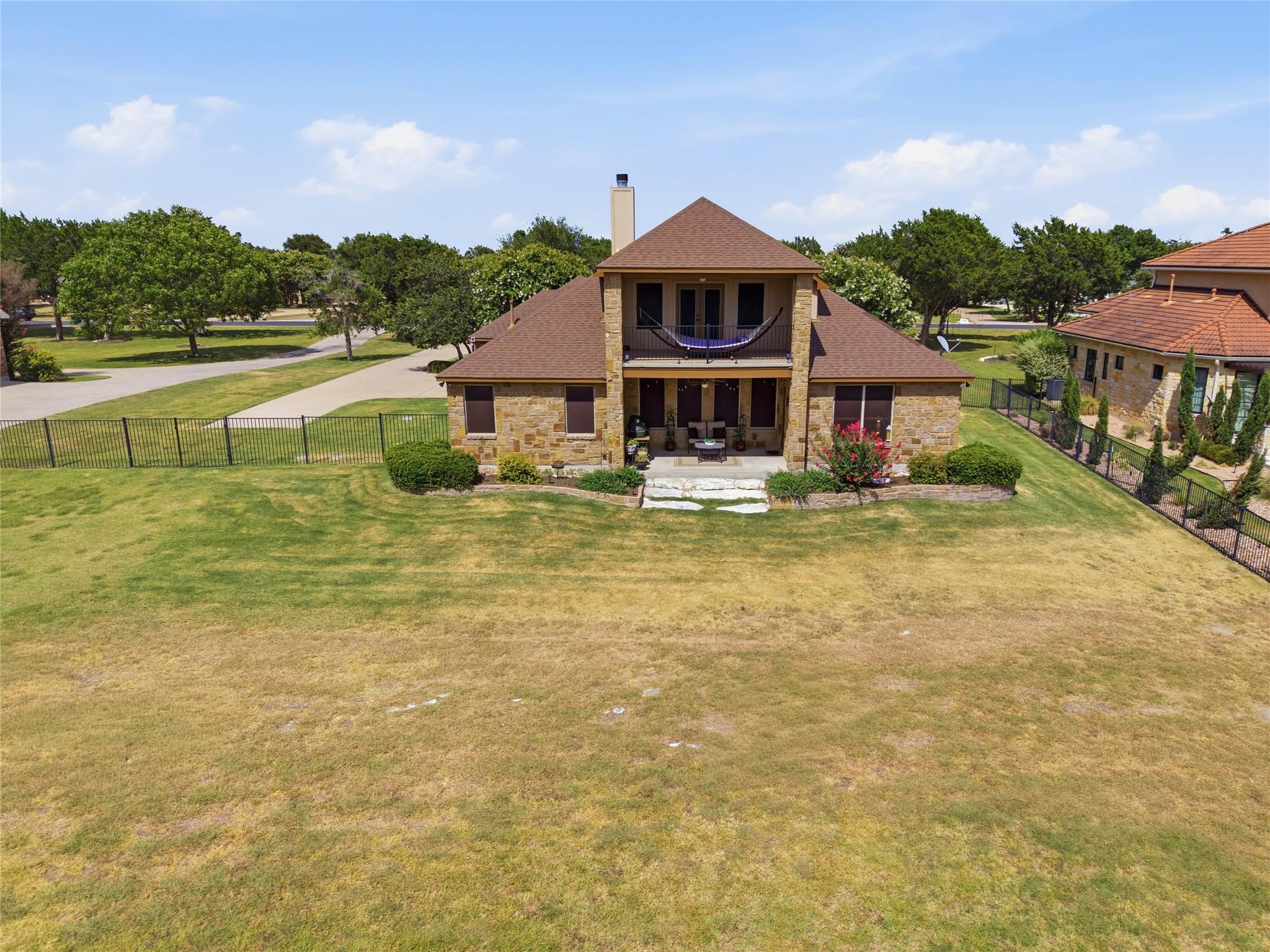 224 Whitney Woods CIR