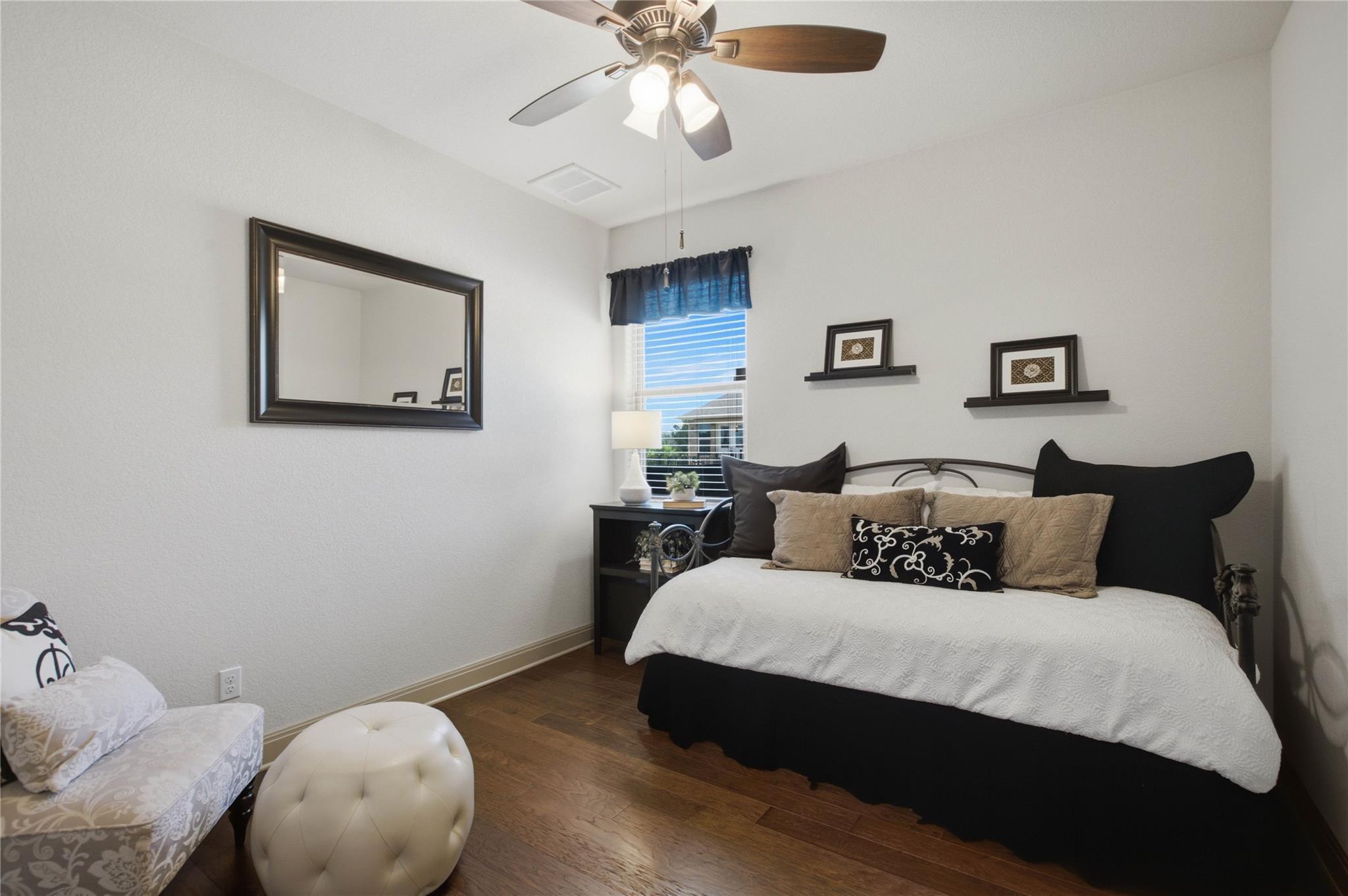 224 Whitney Woods CIR