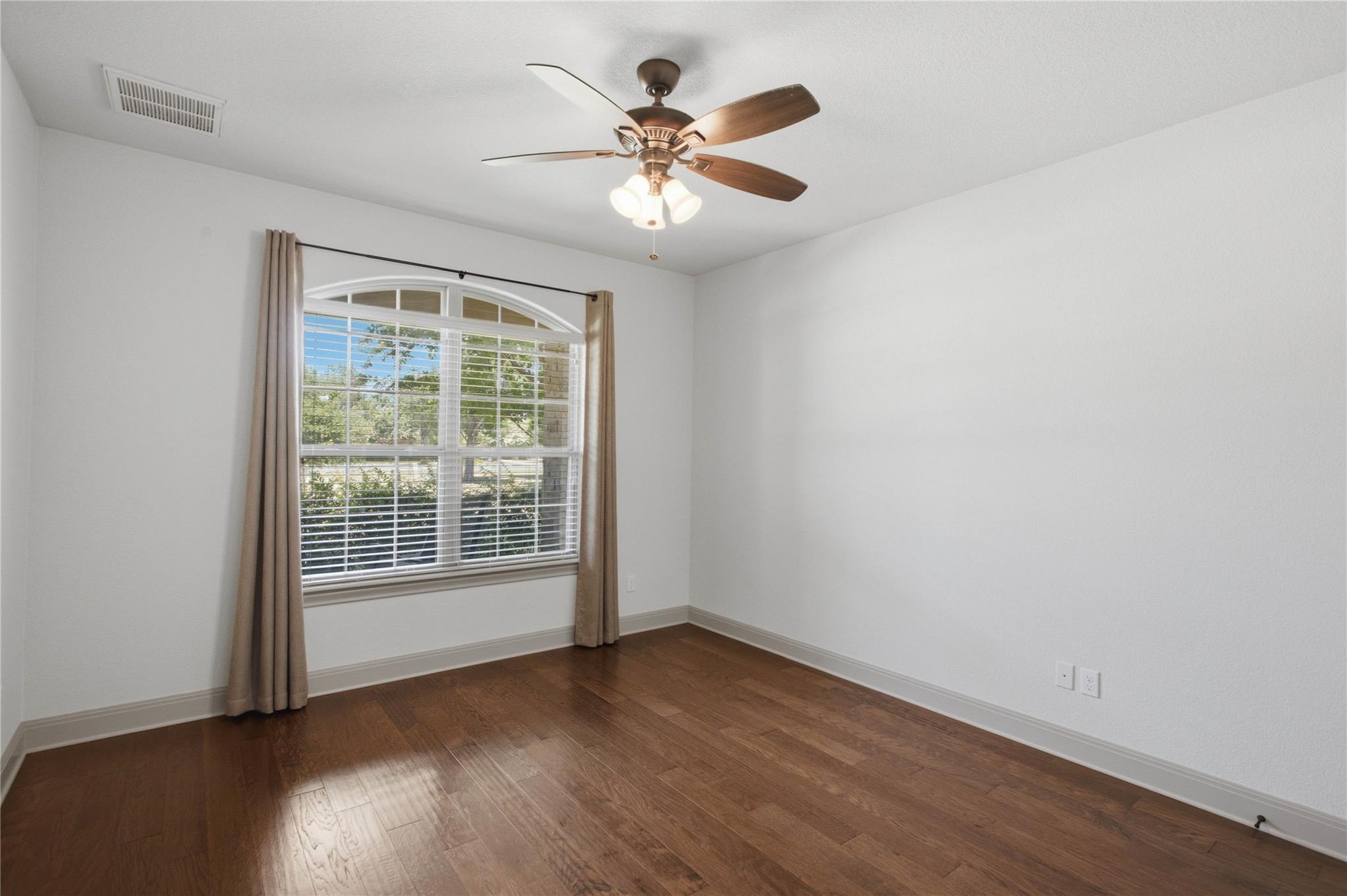 224 Whitney Woods CIR