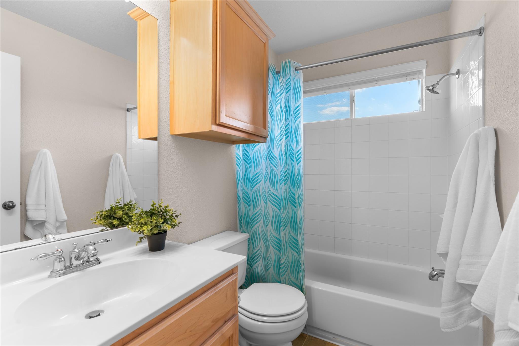 3404 Winding River TRL