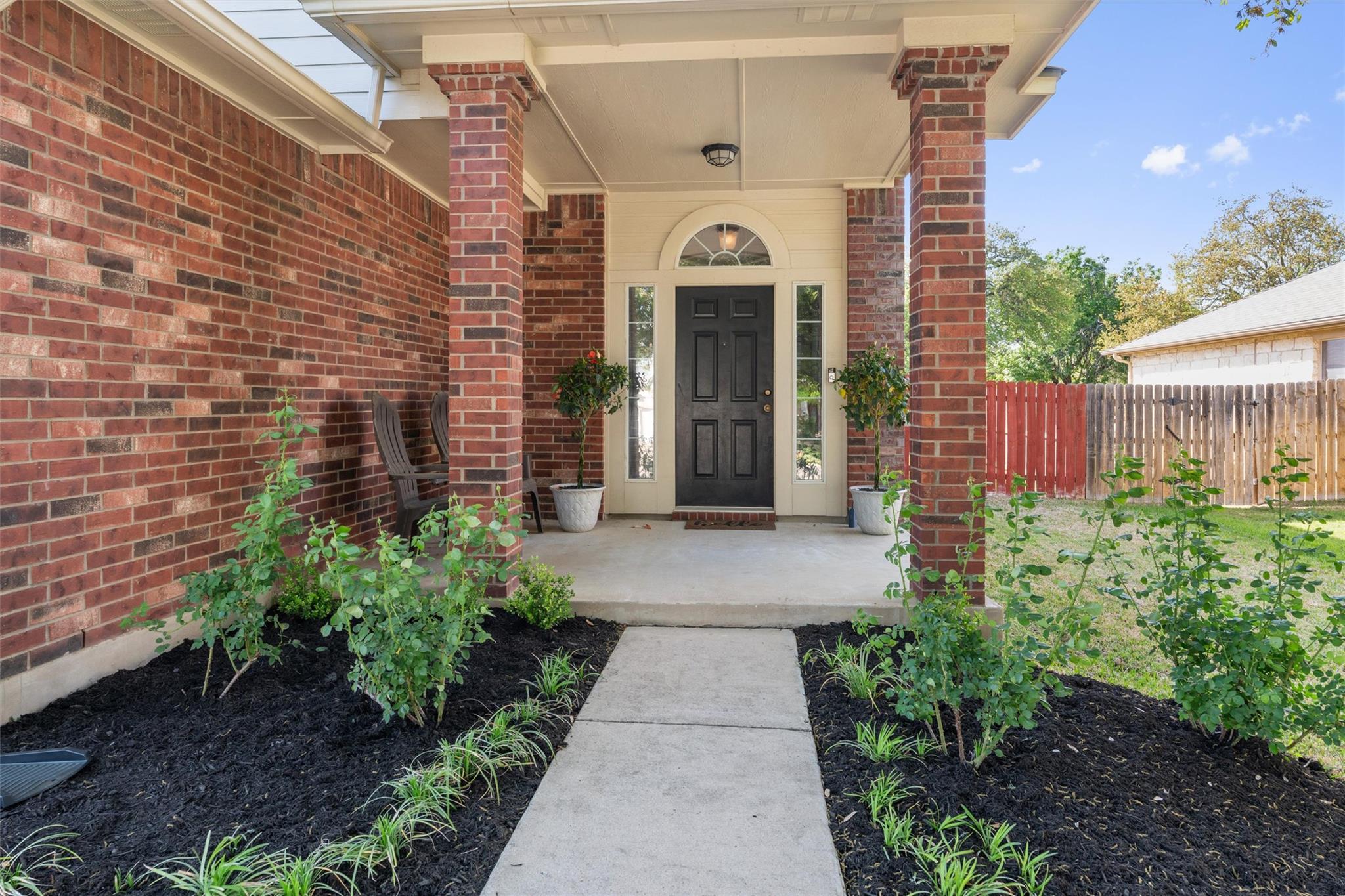 3404 Winding River TRL