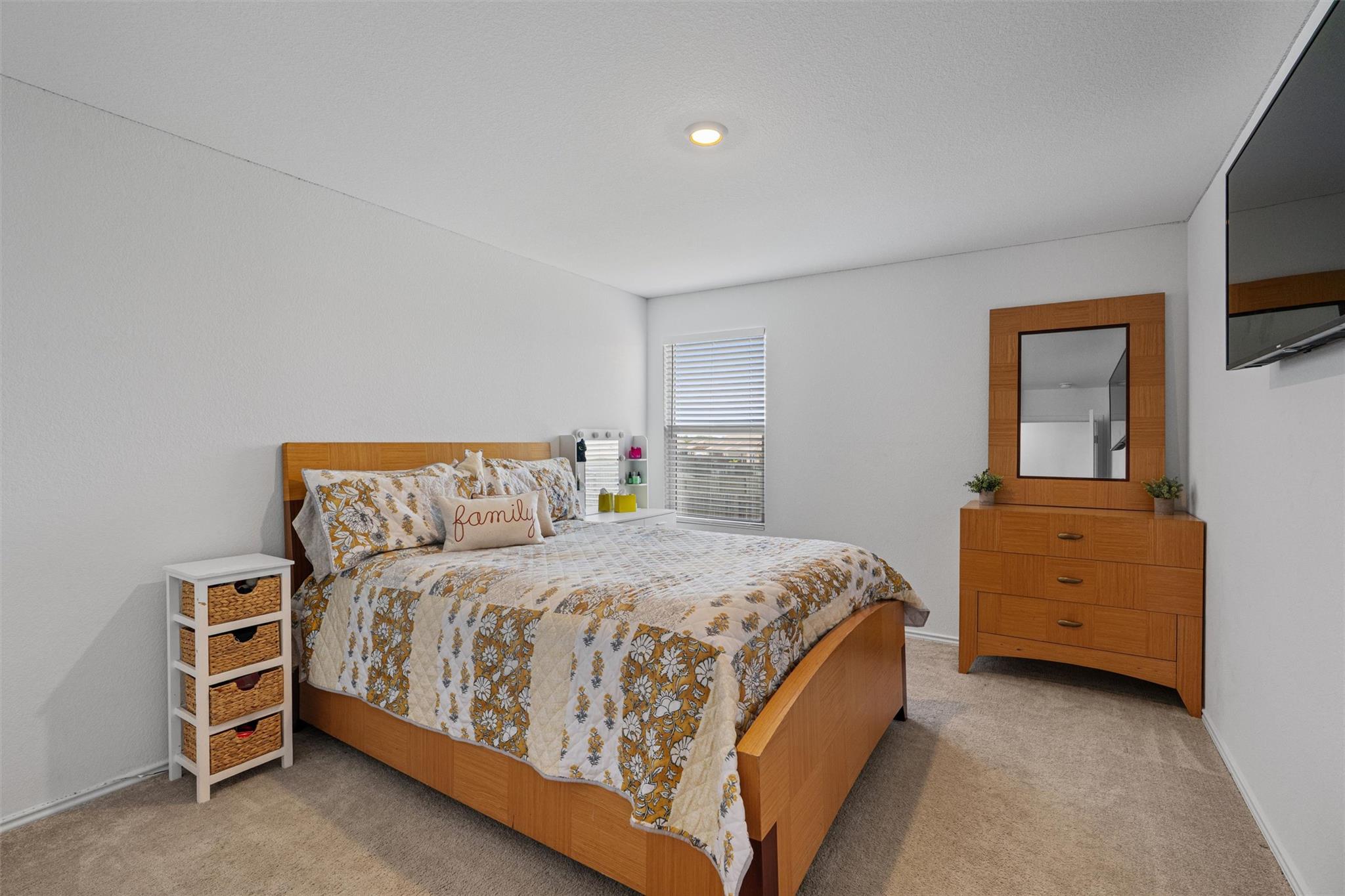 200 Montego ST