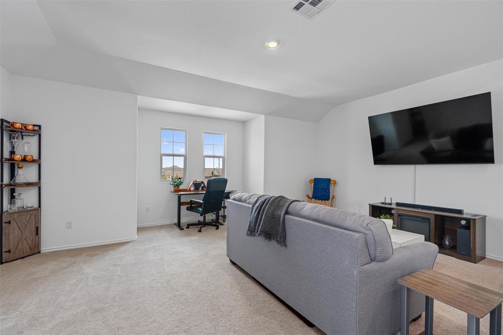 200 Montego ST