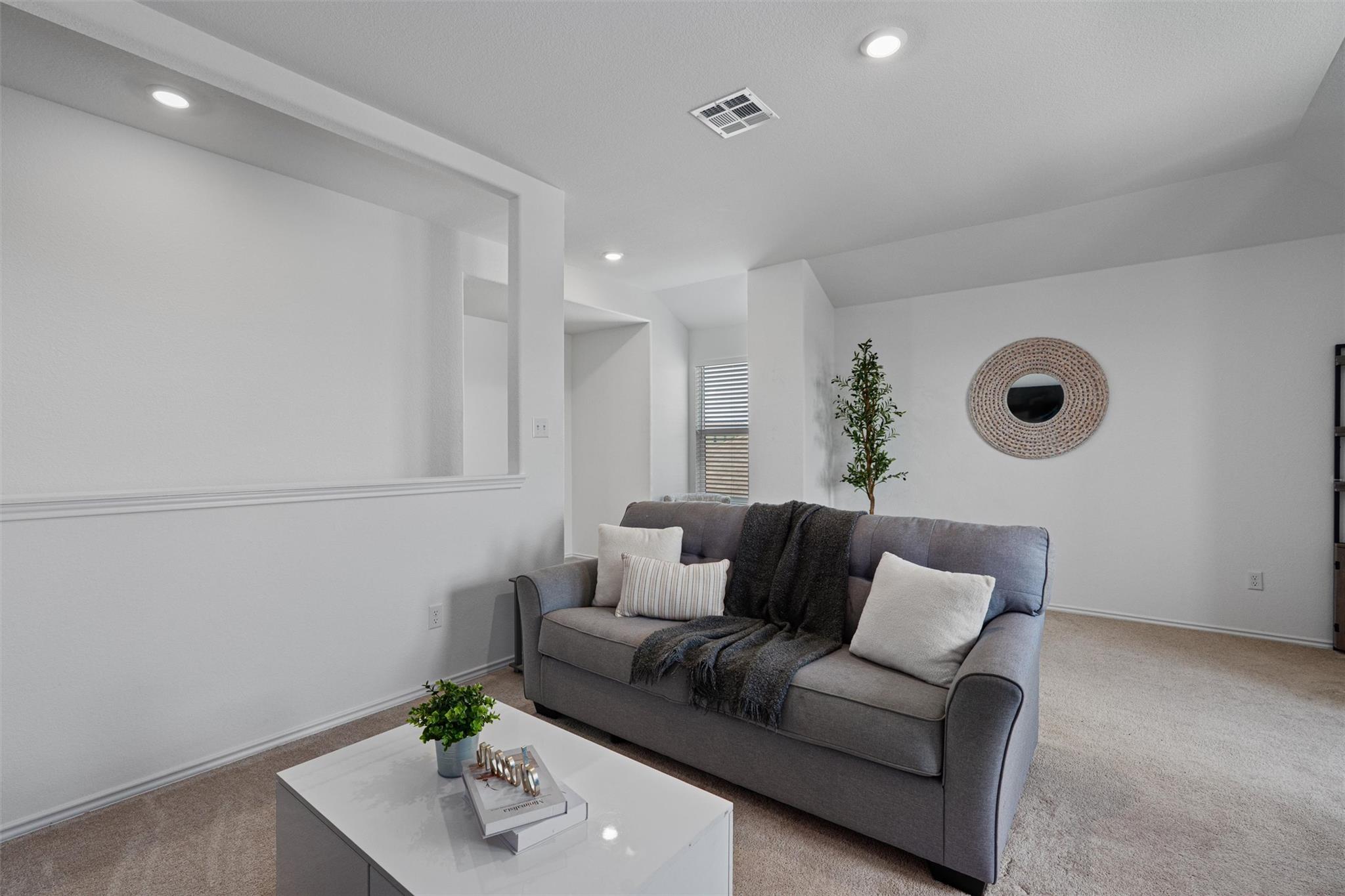 200 Montego ST