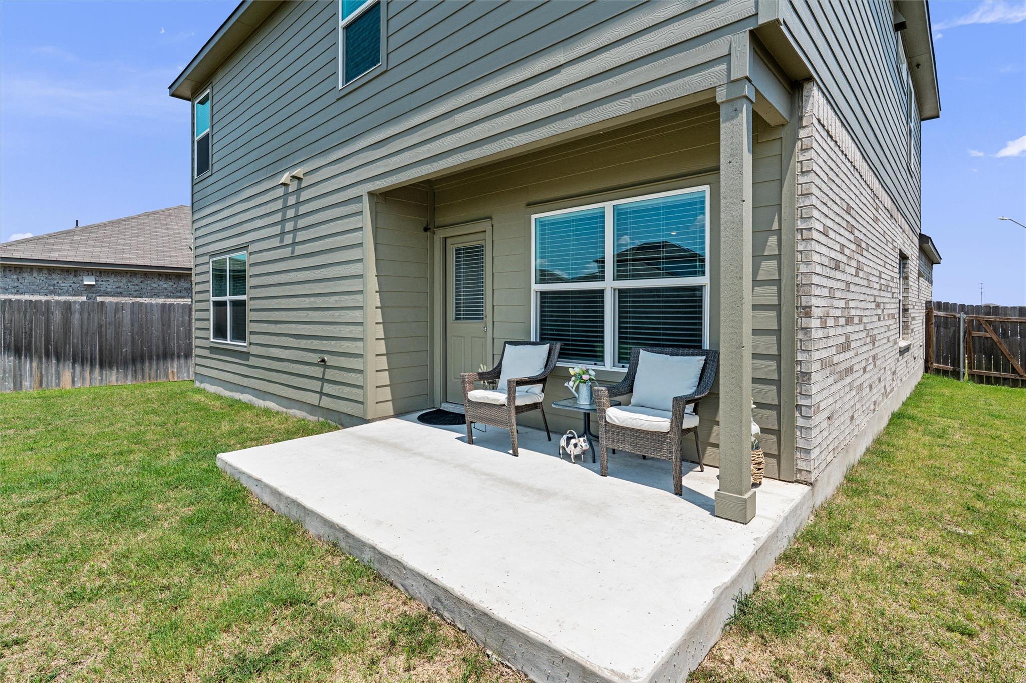 200 Montego ST