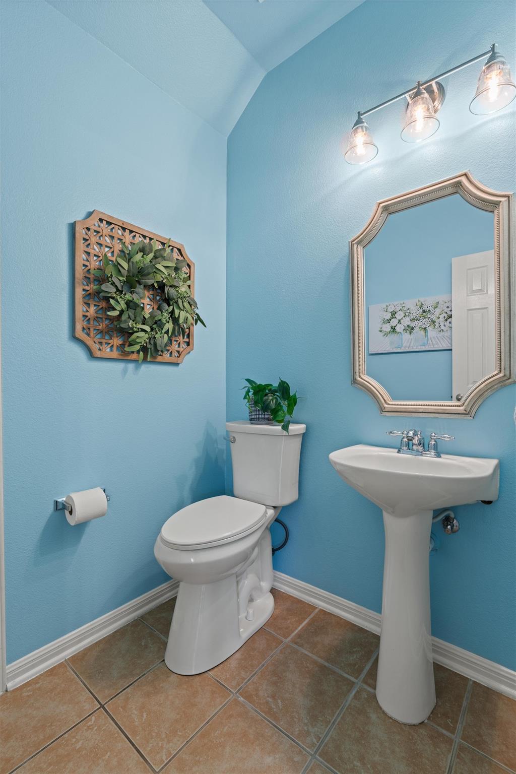 1605 Teal TRL