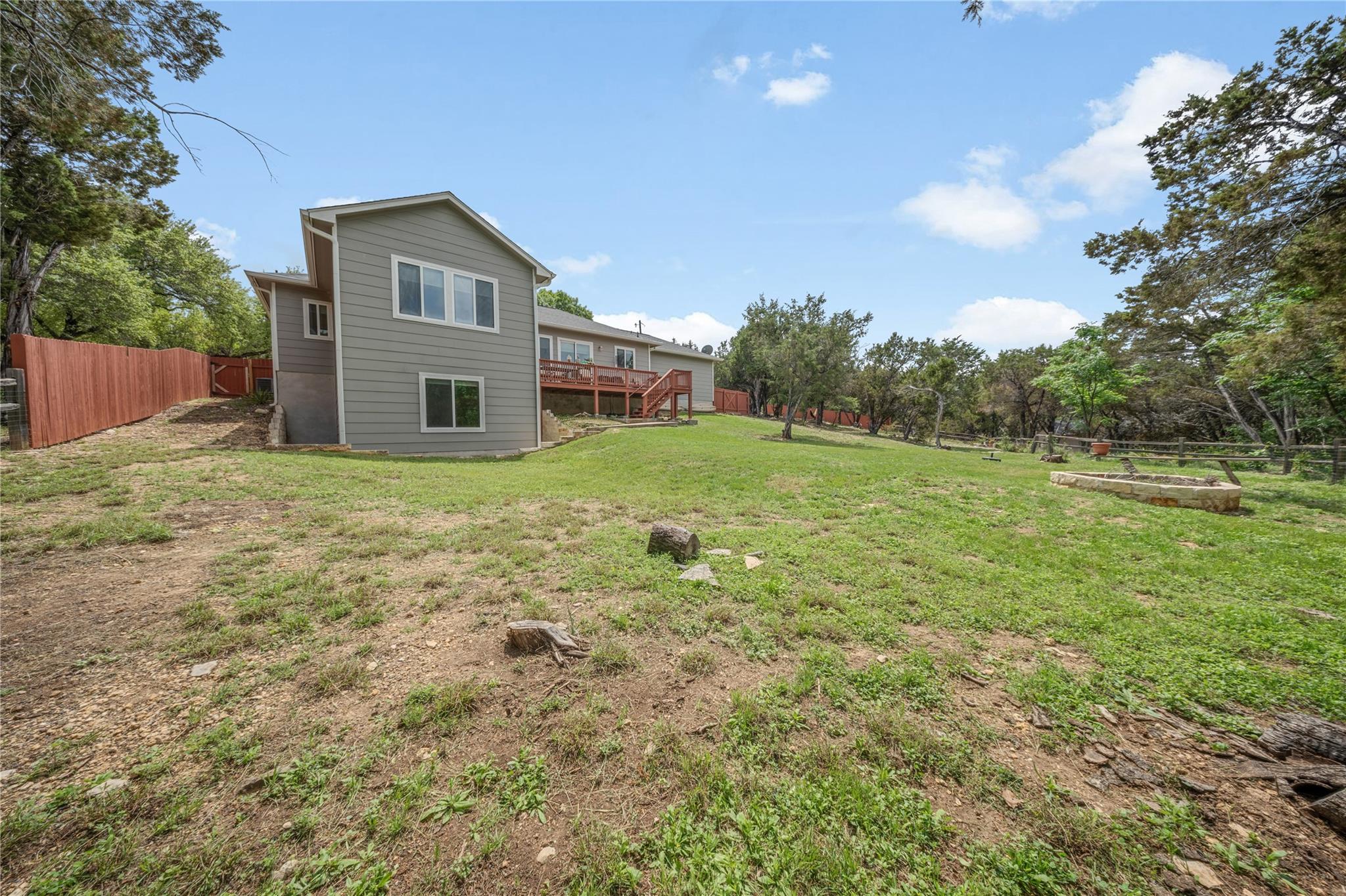 21002 Brewer LN