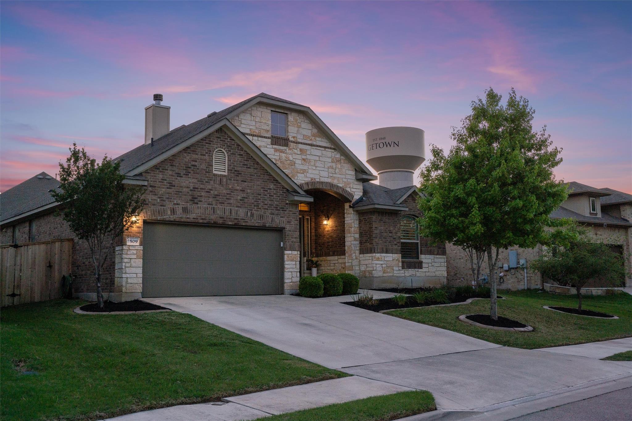 509 Blue Agave LN
