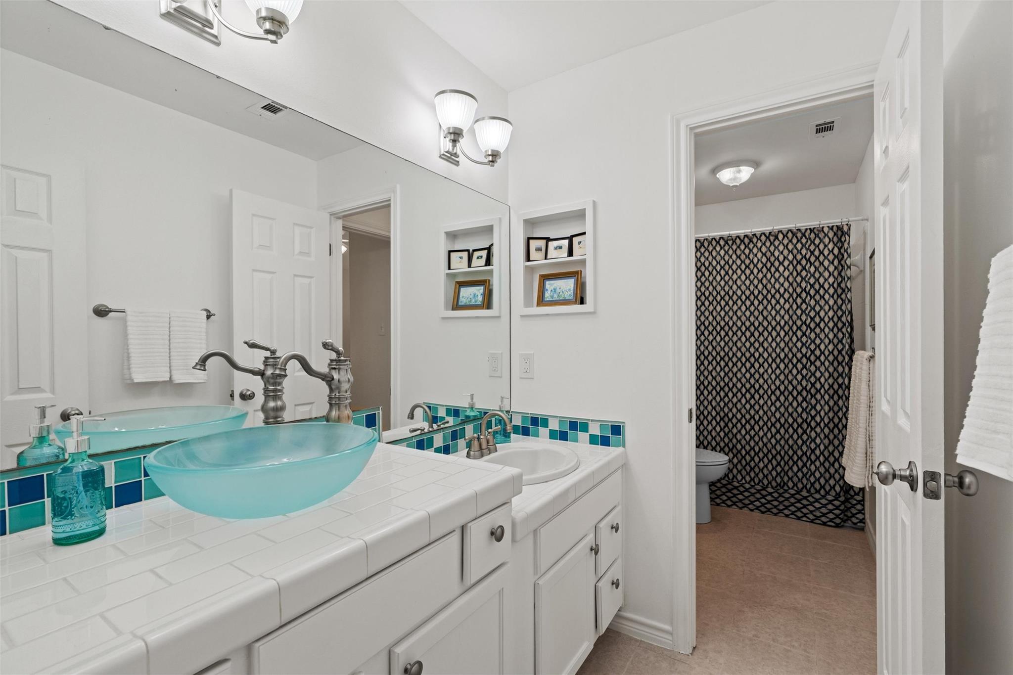 1202 Woodhollow CV