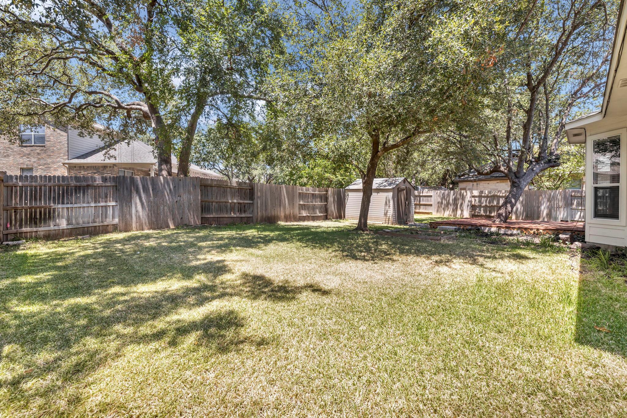 3748 Pine Needle CIR