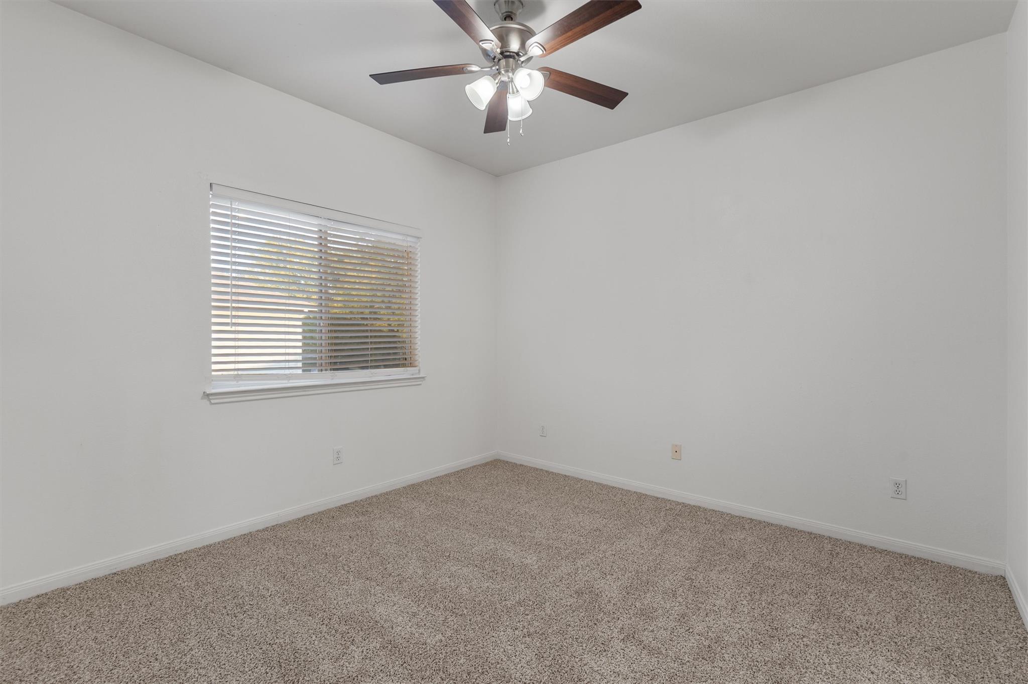 2913 #B Whisper Oaks LN