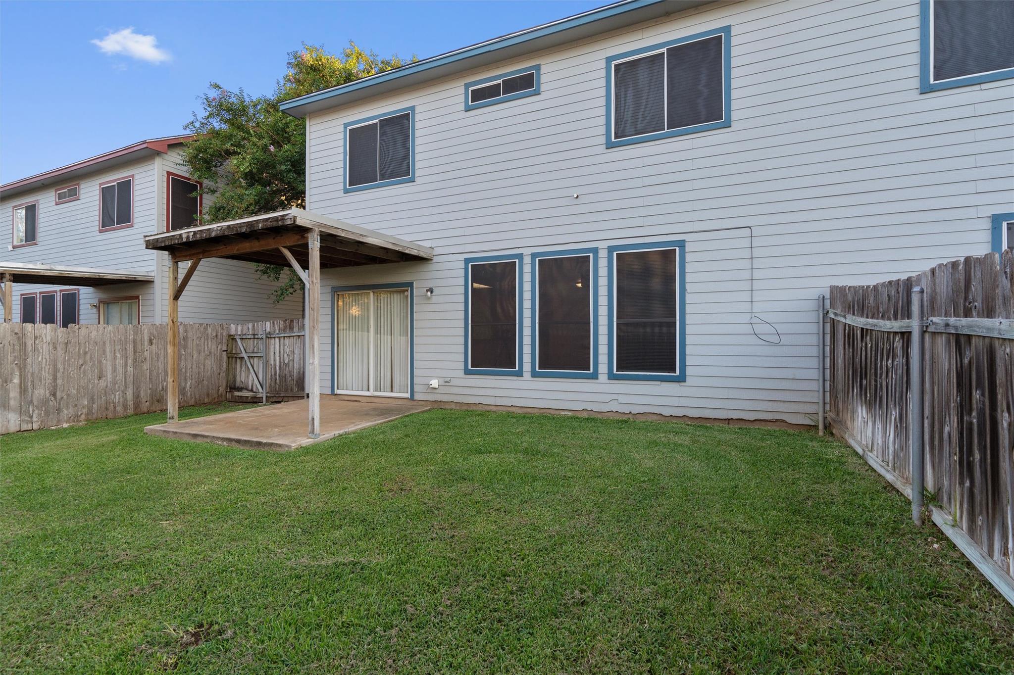 2913 #B Whisper Oaks LN