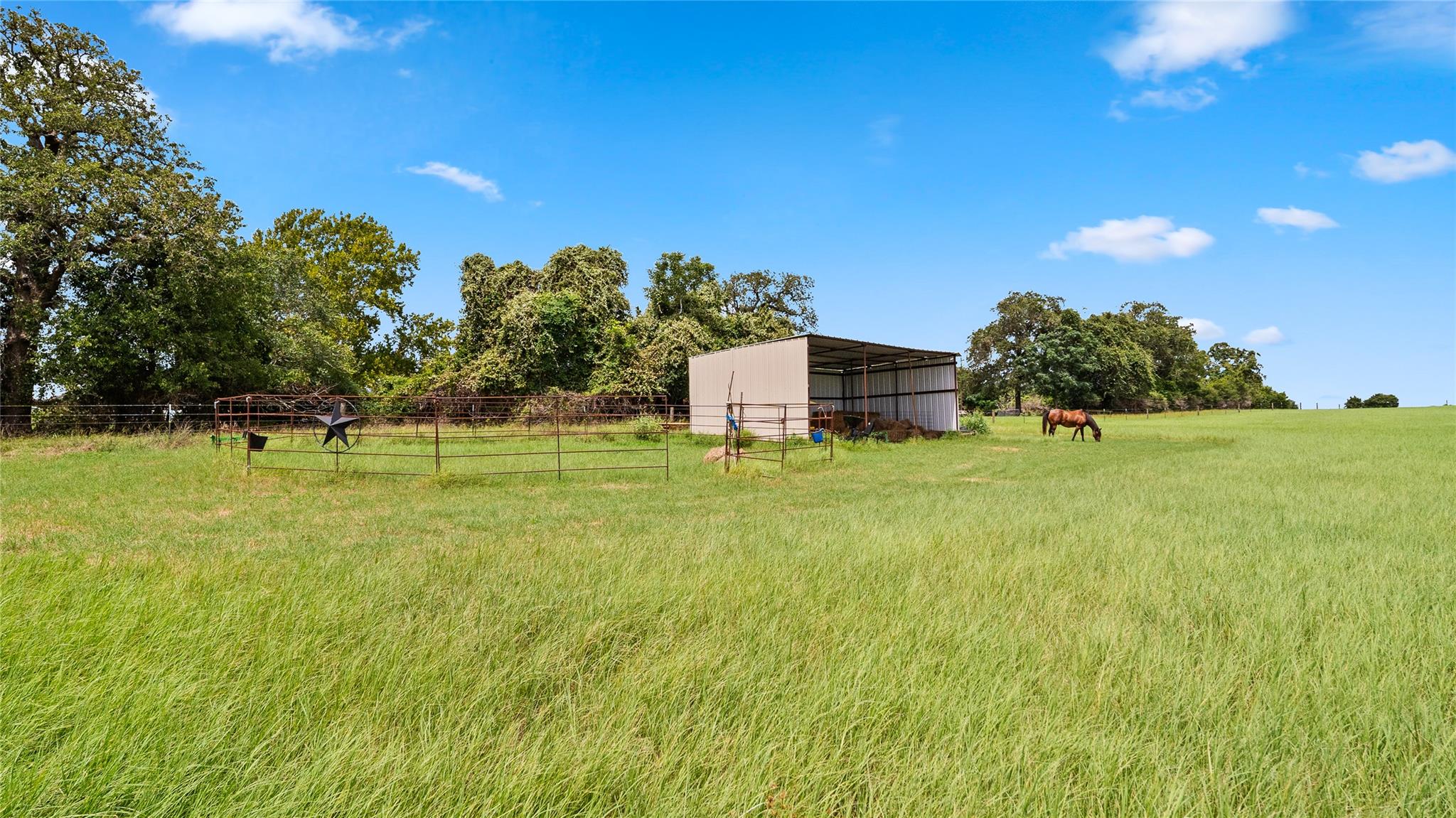 1606 County Road 216