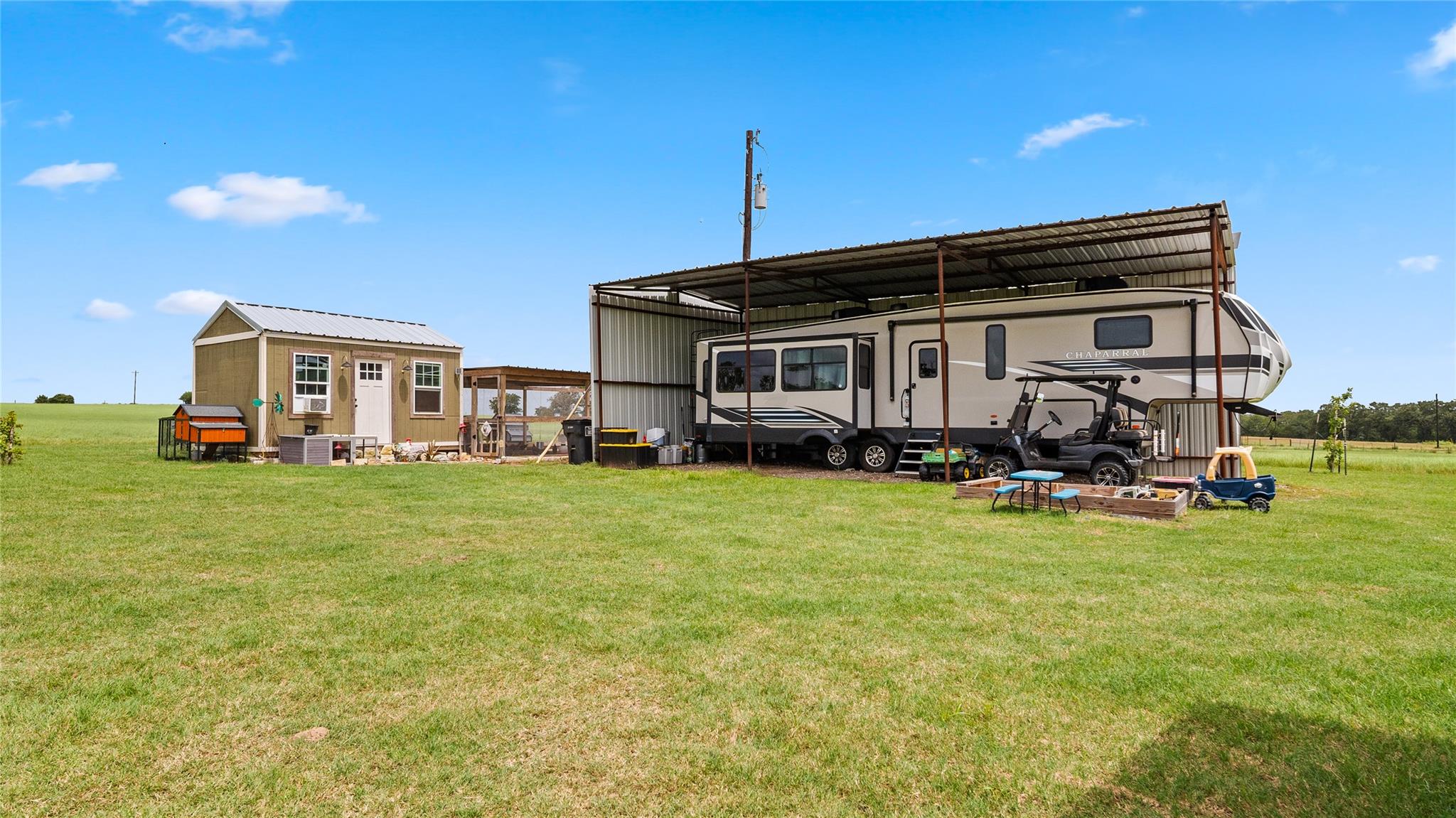1606 County Road 216