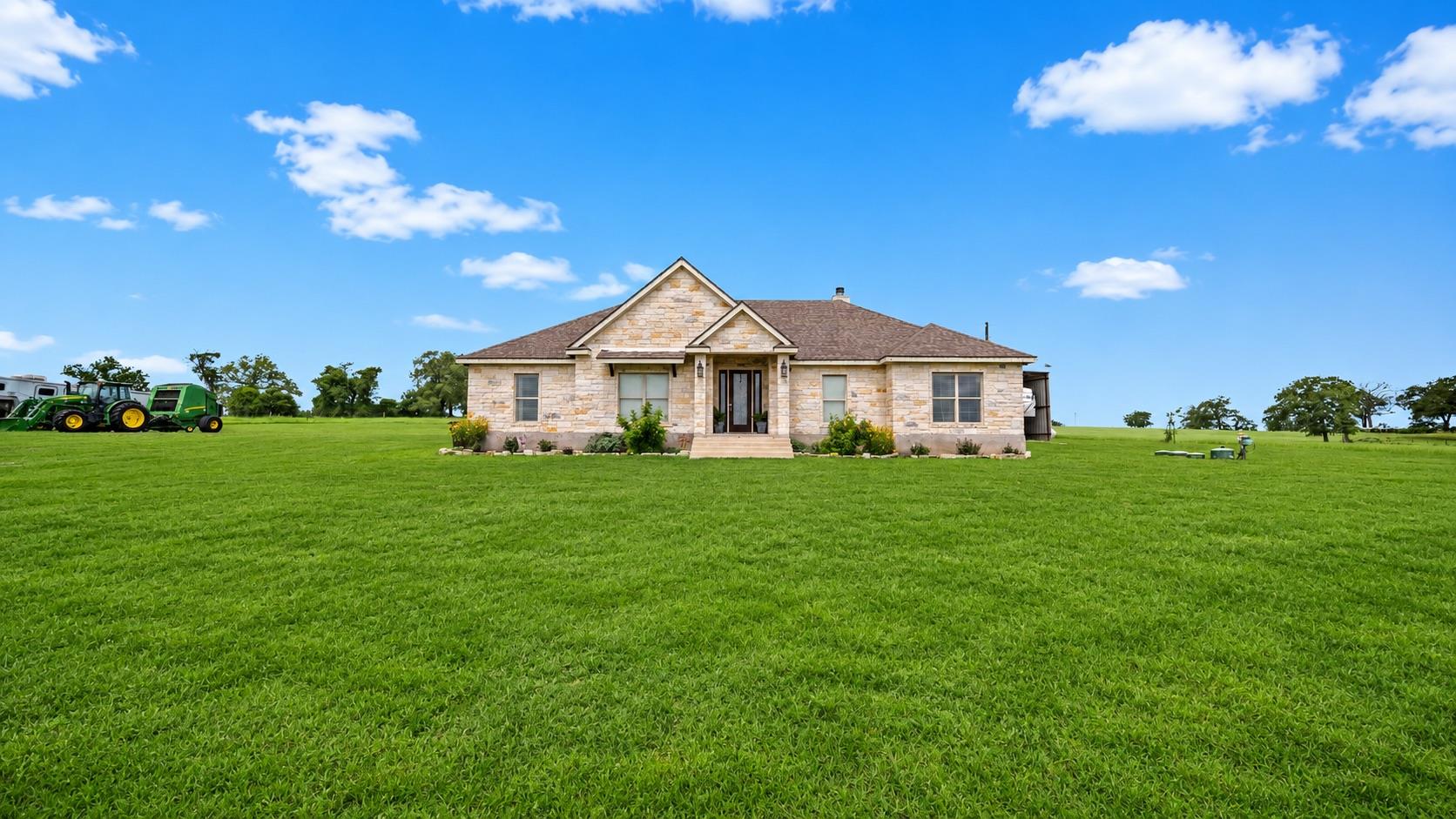 1606 County Road 216