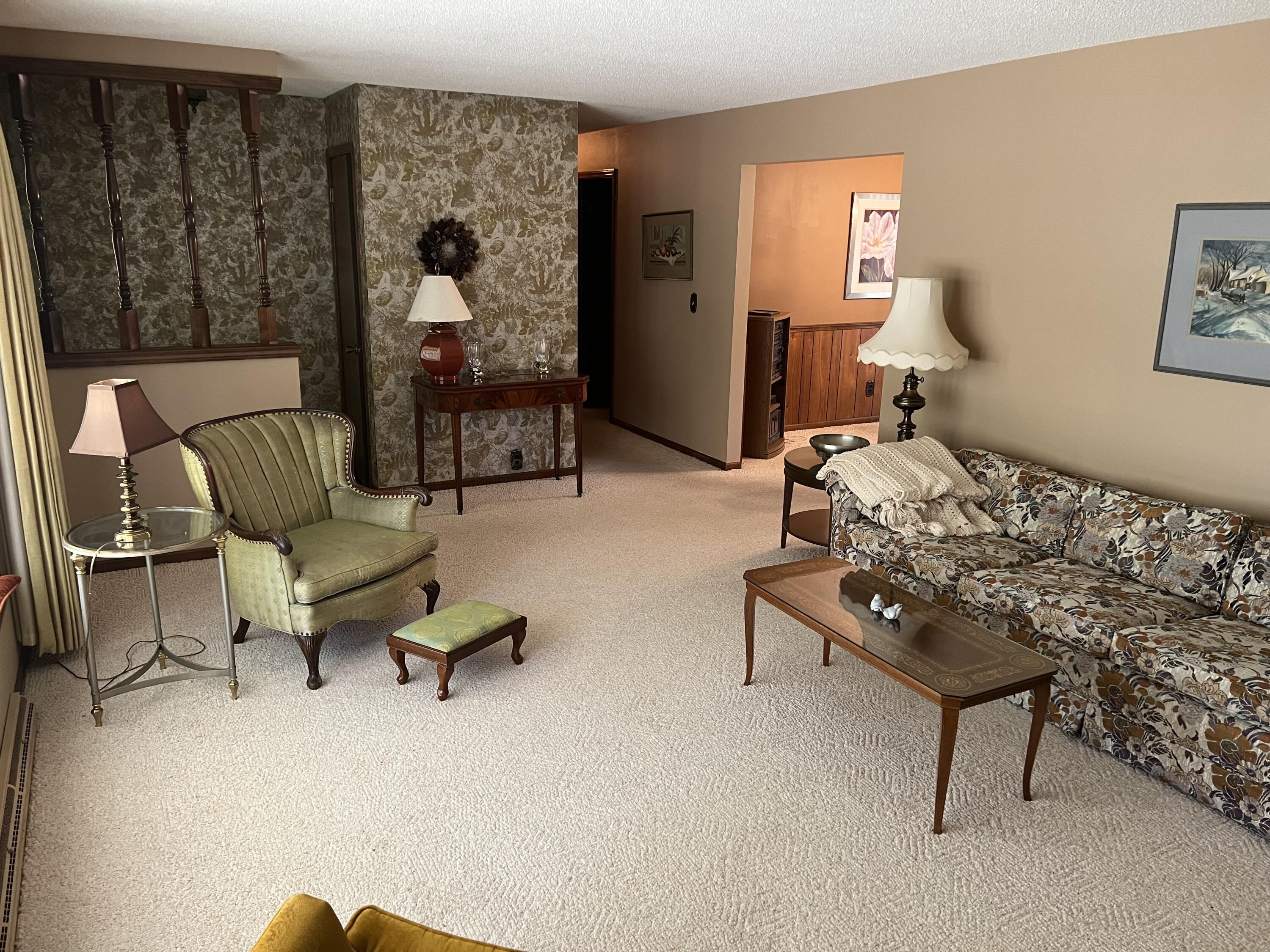 4351 Hart Drive, St. Joseph