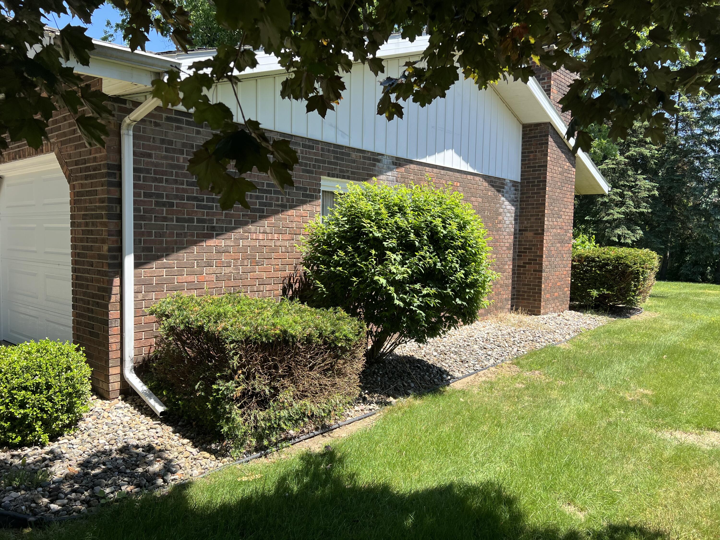 4351 Hart Drive, St. Joseph