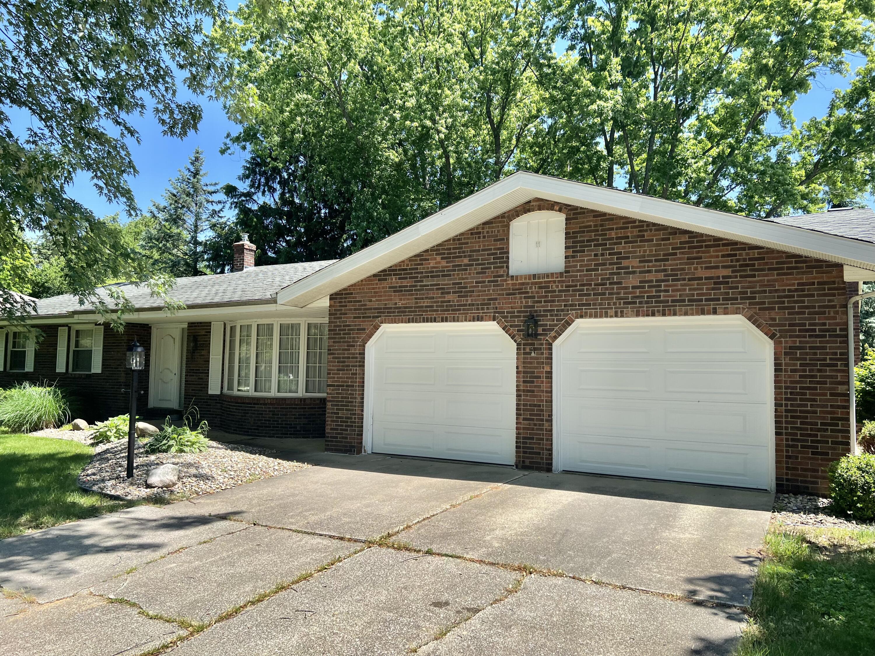 4351 Hart Drive, St. Joseph