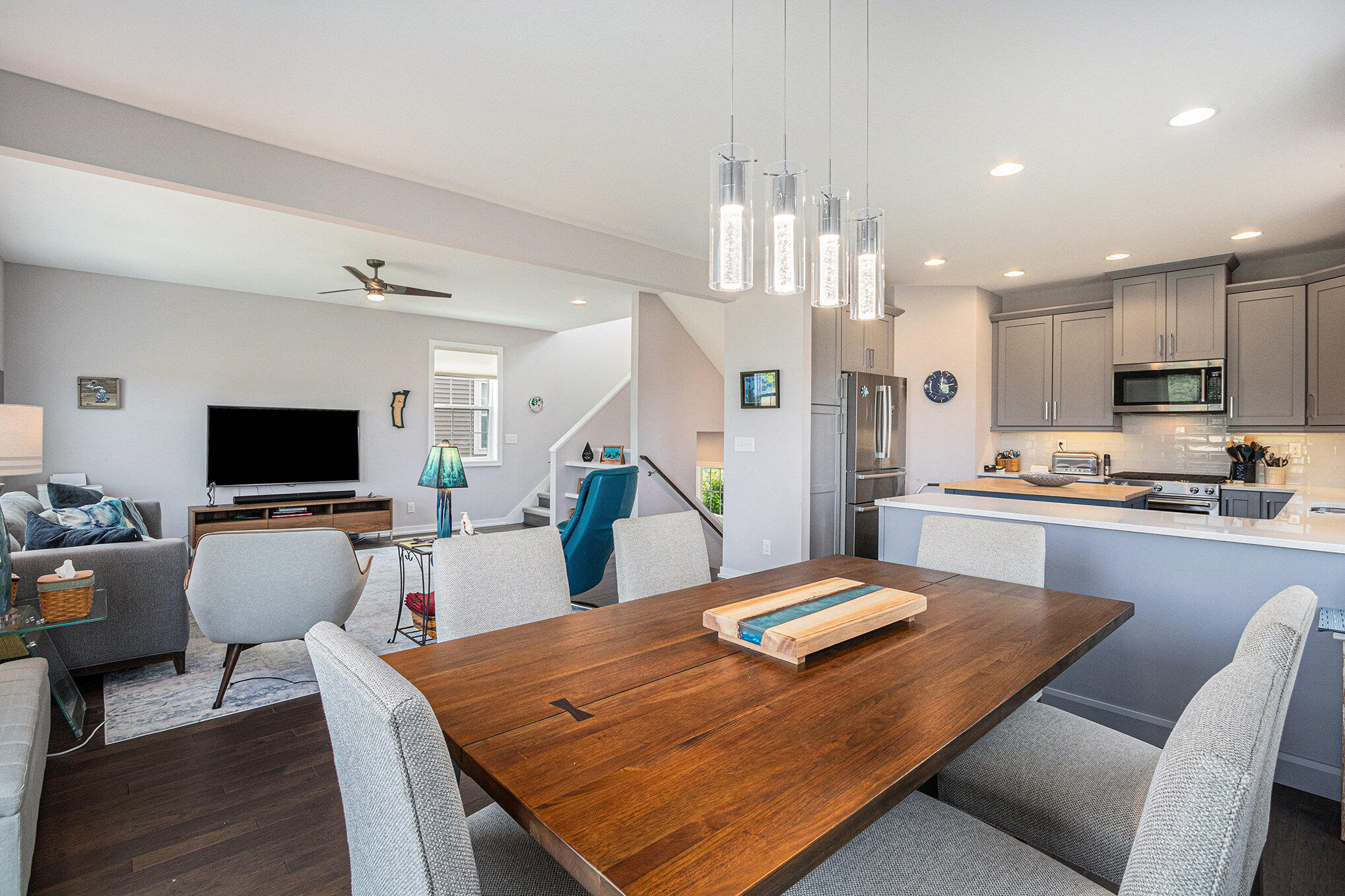 543 Emerald Court