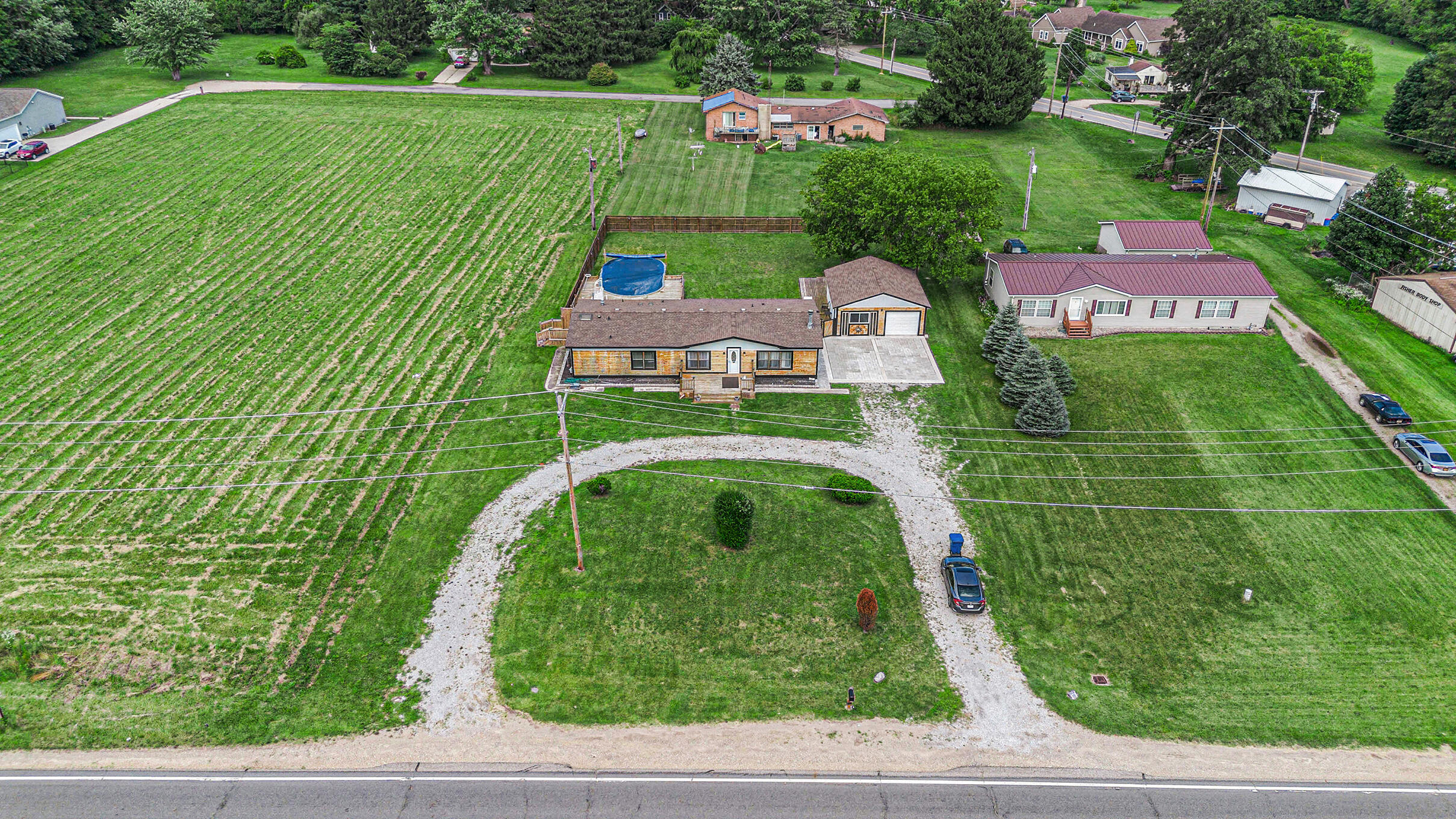 1727 Paw Paw Avenue