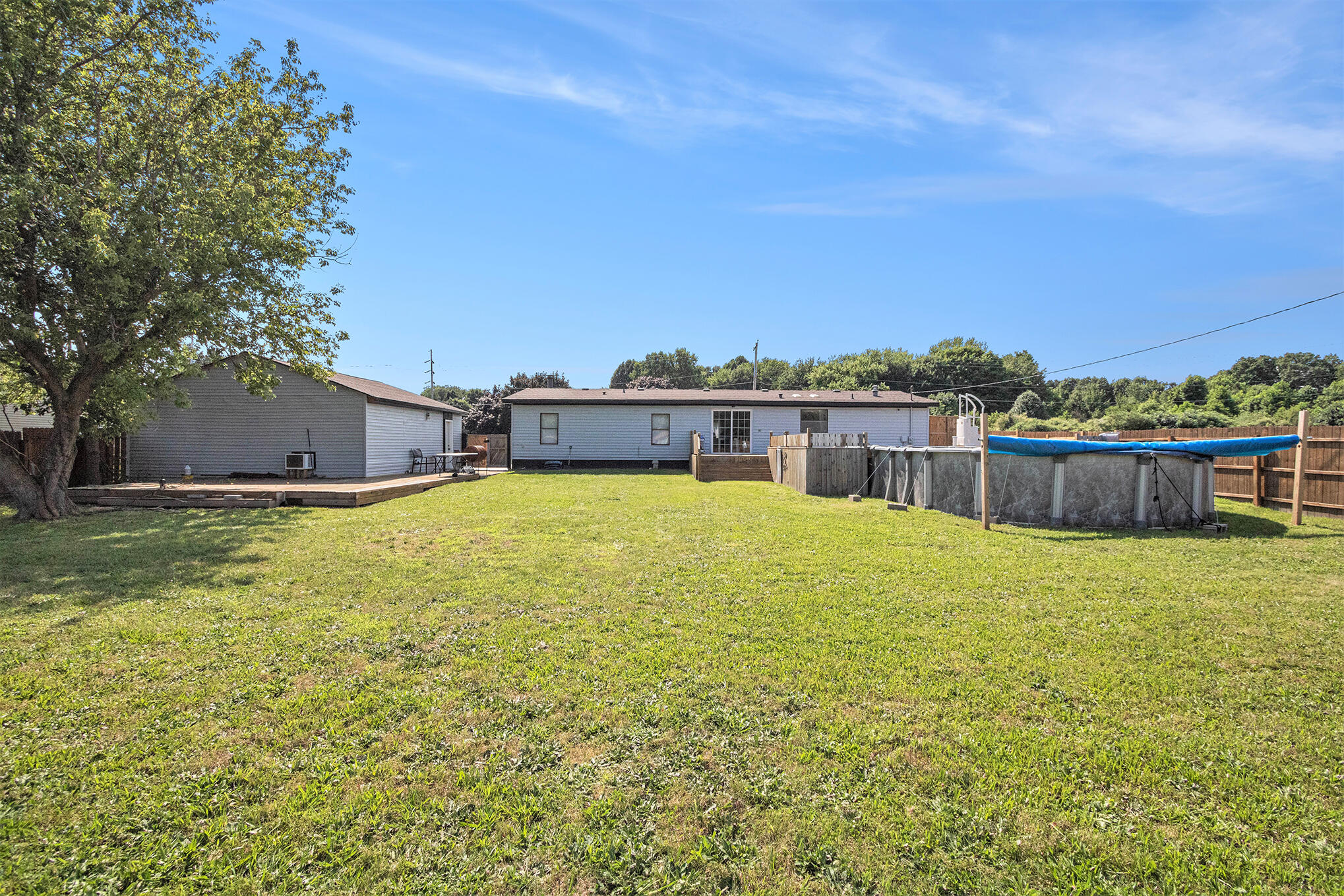 1727 Paw Paw Avenue
