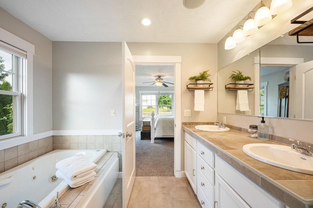 4178 S Royal Curve, St. Joseph