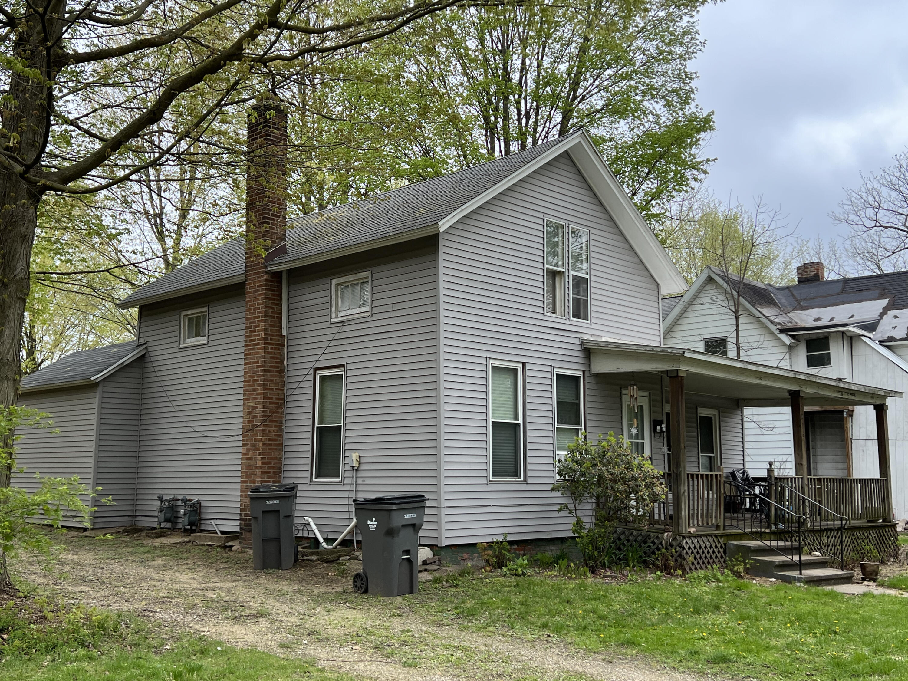 216 S 4th Street