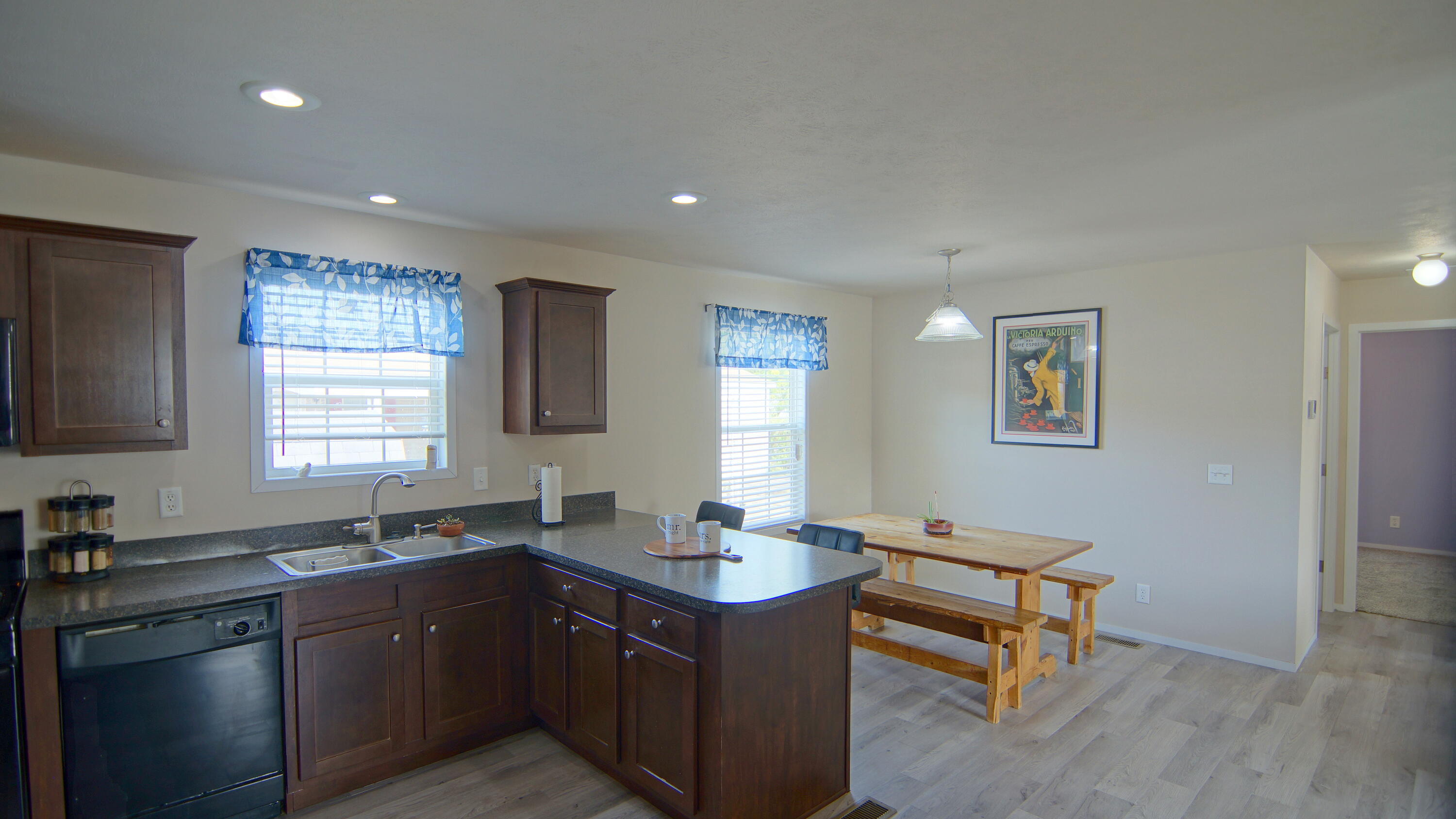 11159 Red Arrow Highway 103