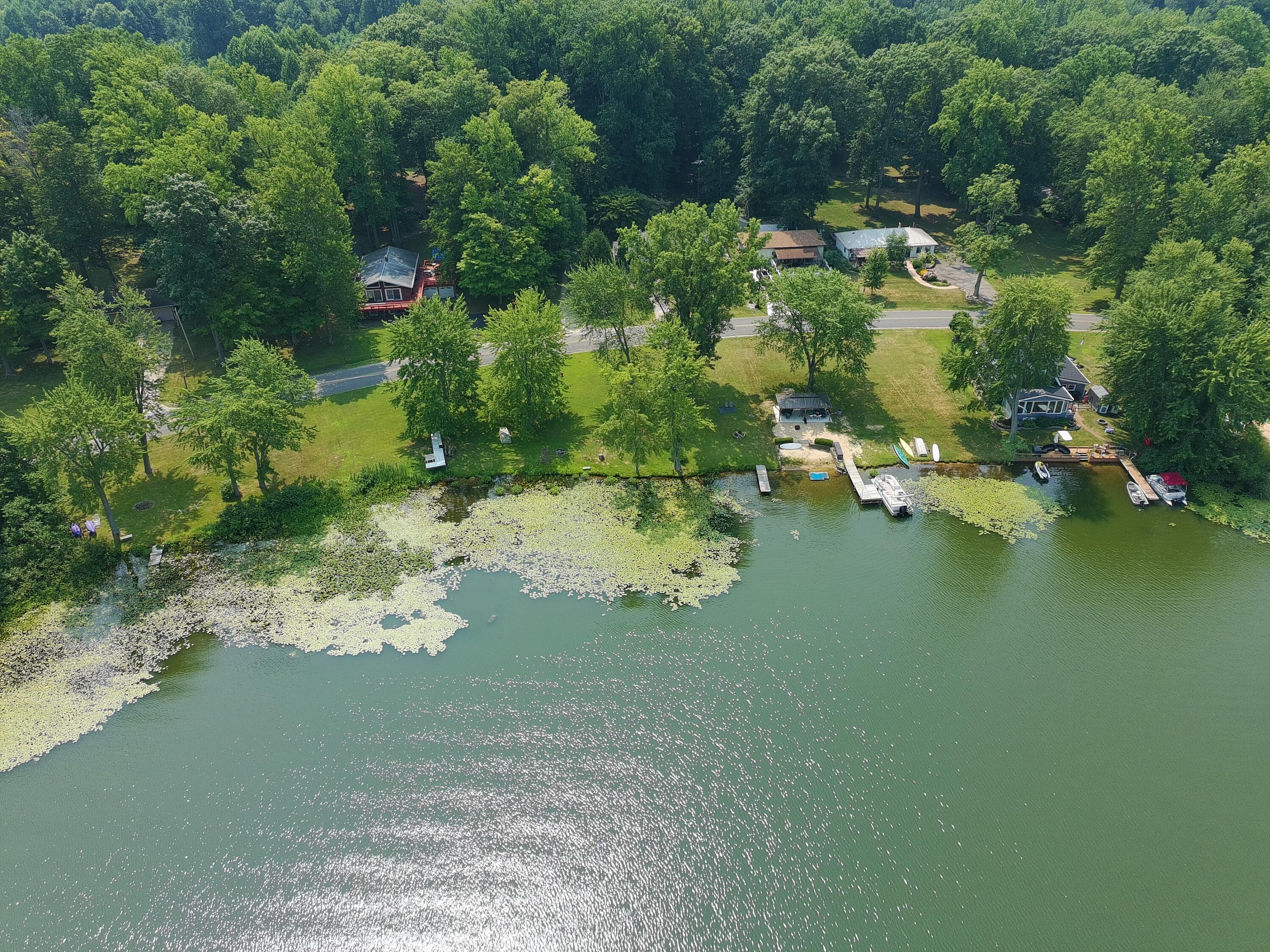6970 Shady Lane