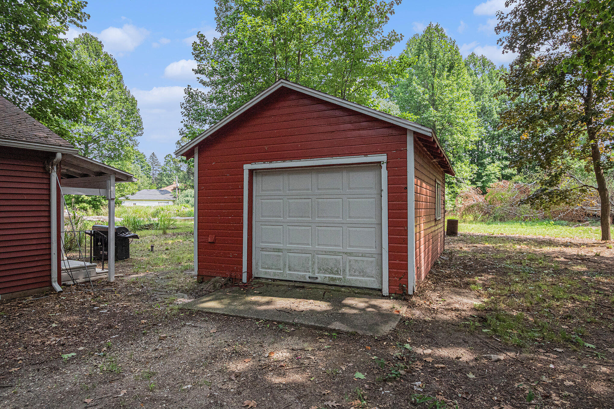 6972 Shady Lane