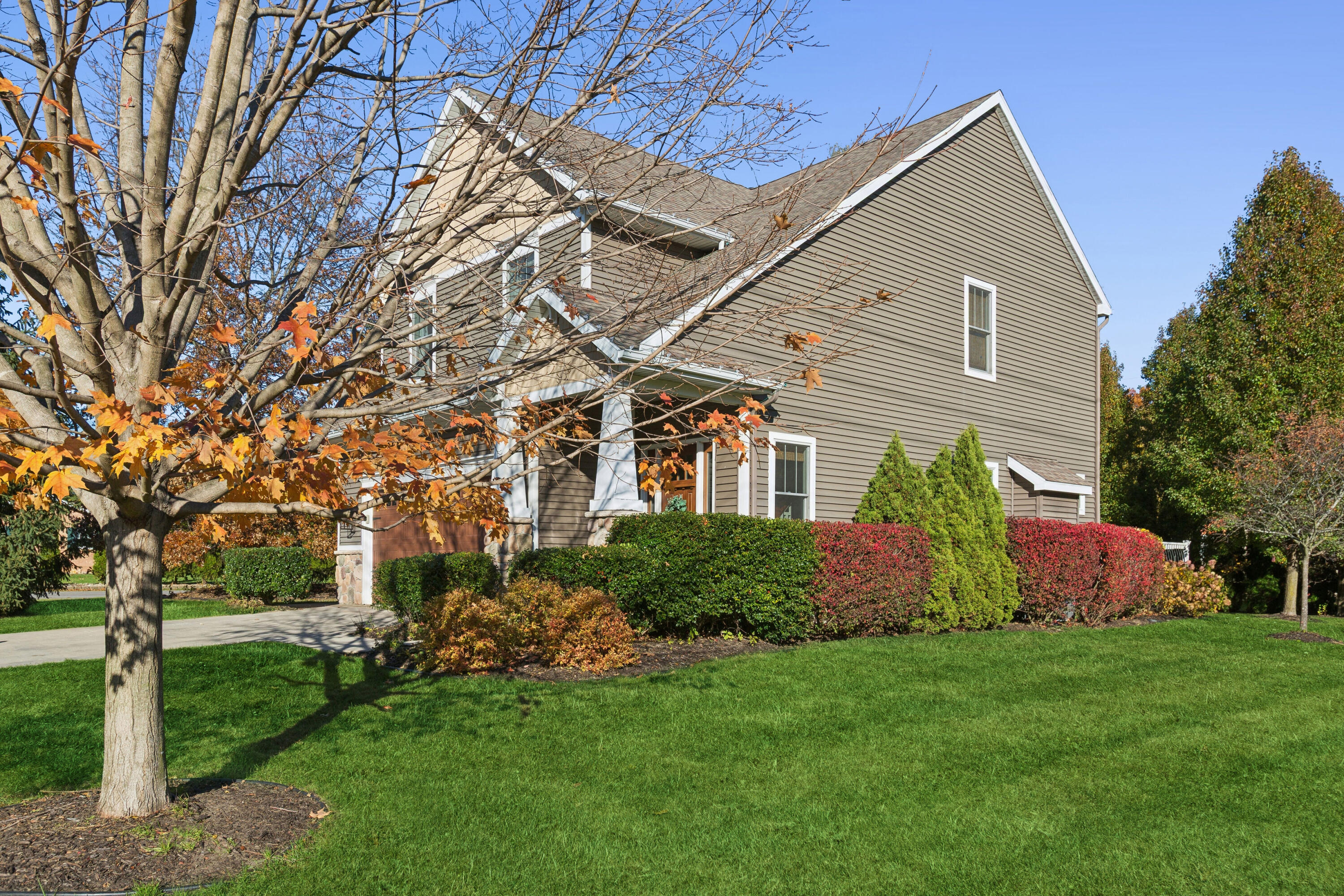 3707 Fox Crossing, St. Joseph