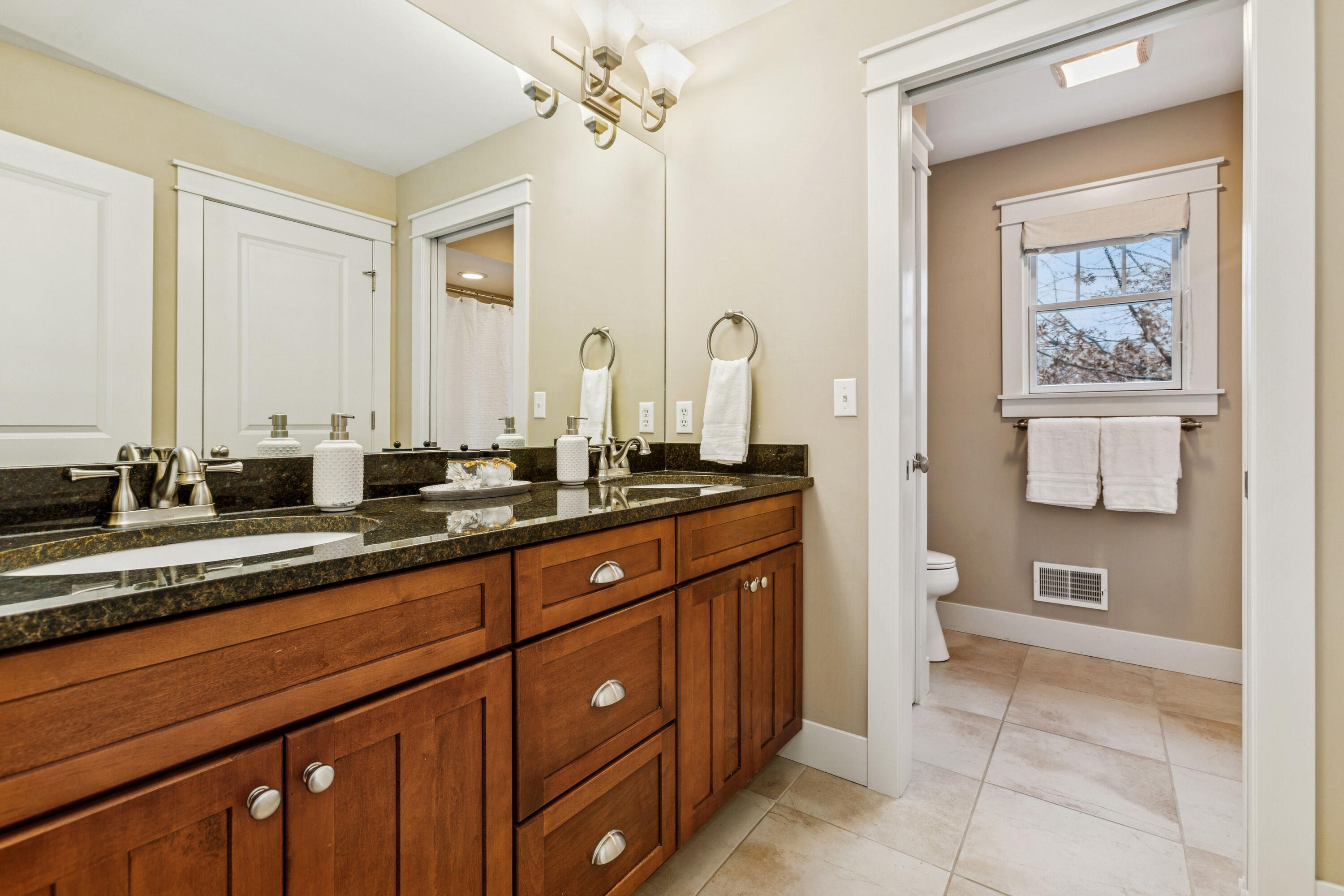3707 Fox Crossing, St. Joseph