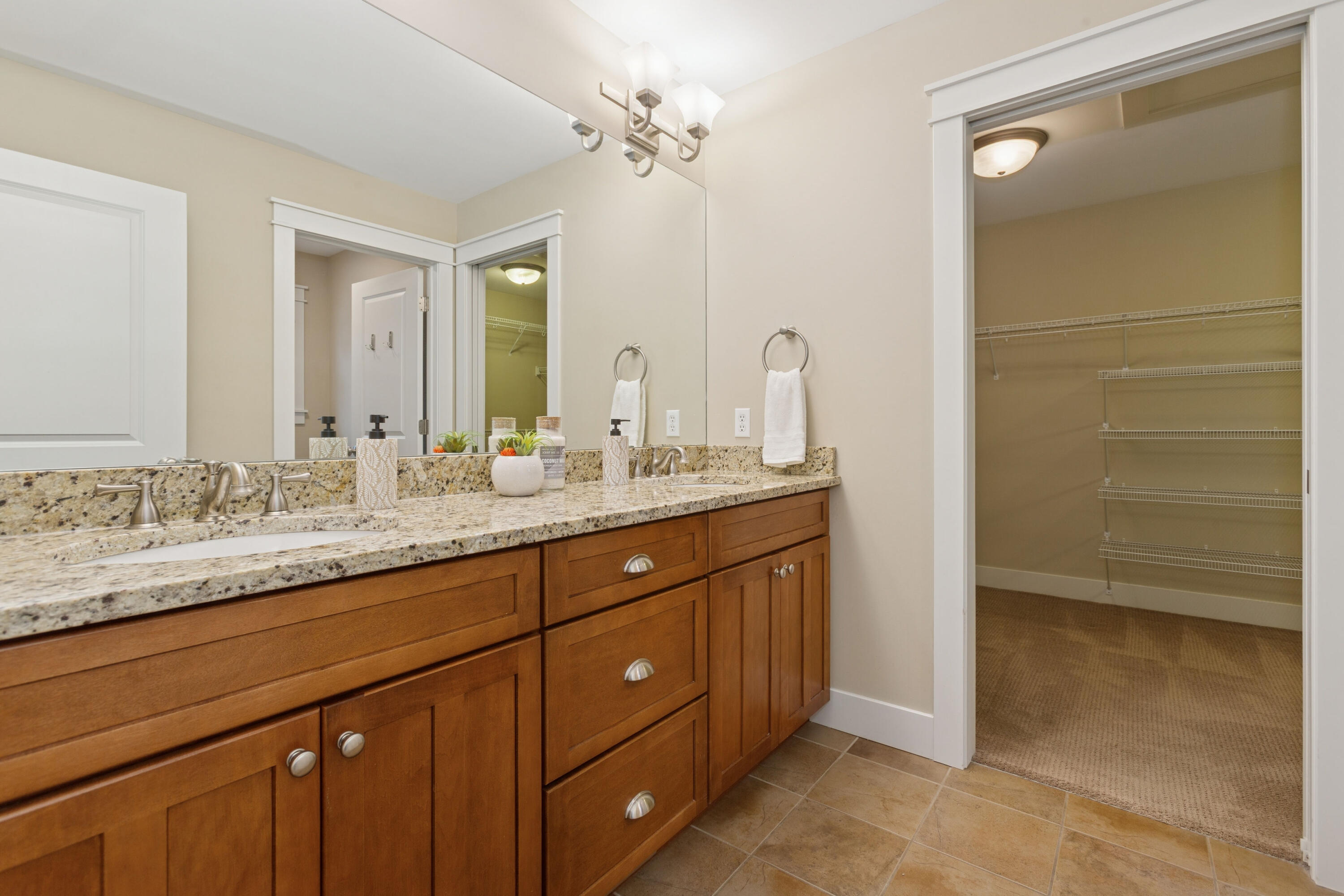 3707 Fox Crossing, St. Joseph