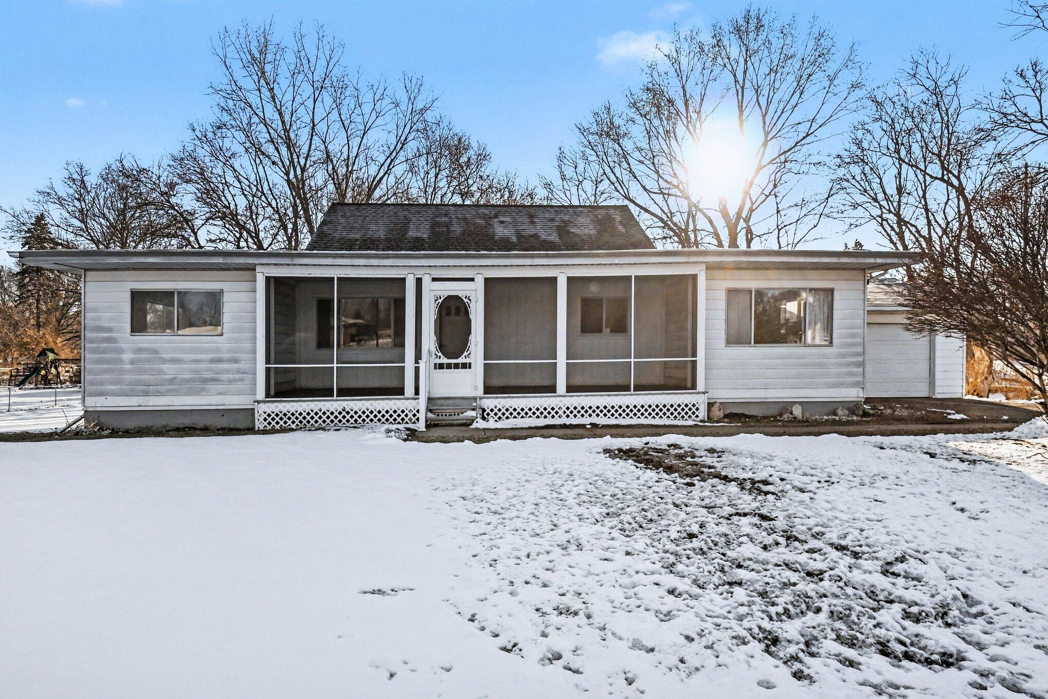 118 Schirmer Parkway