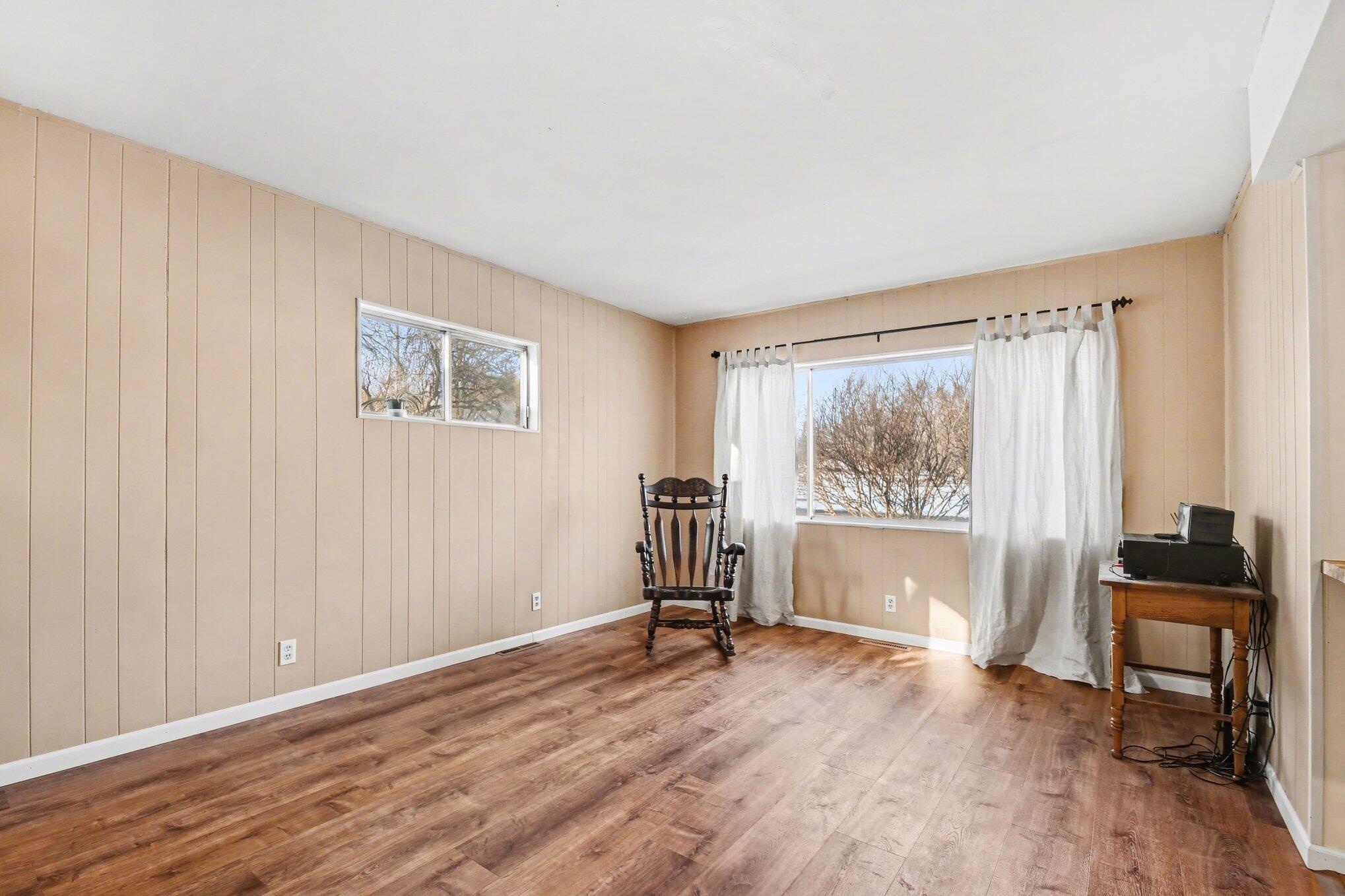 118 Schirmer Parkway