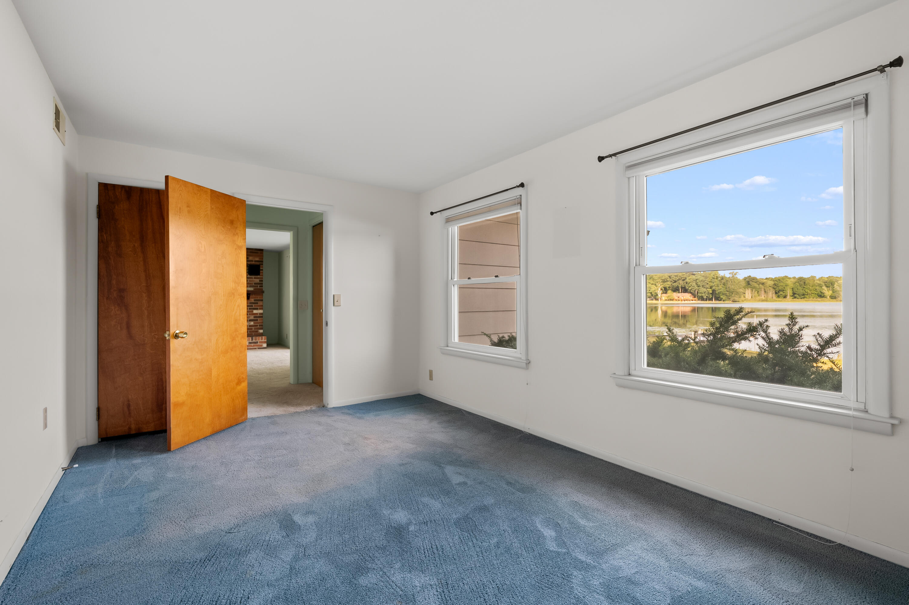 10494 Tomkinson Drive