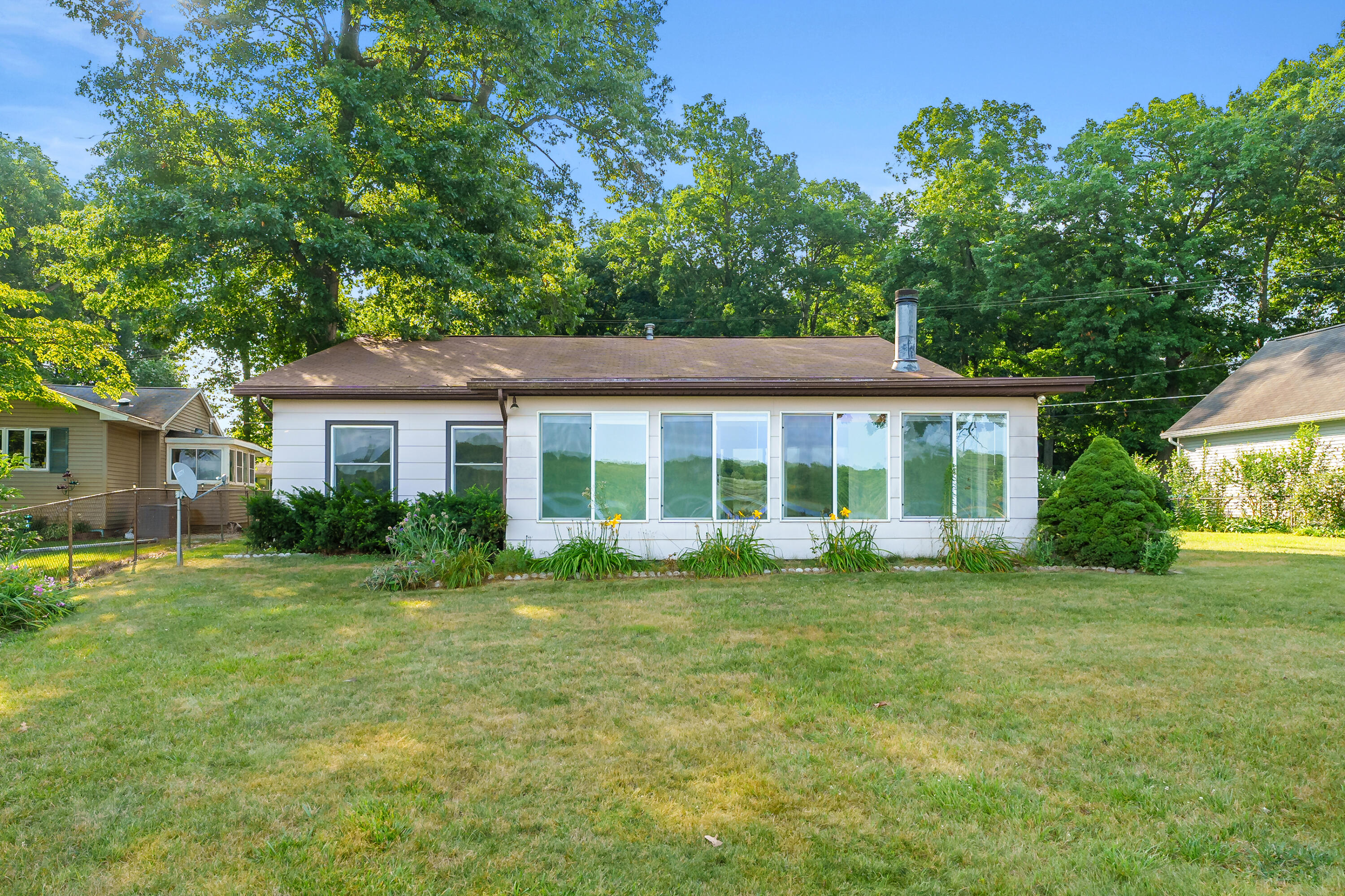 10494 Tomkinson Drive