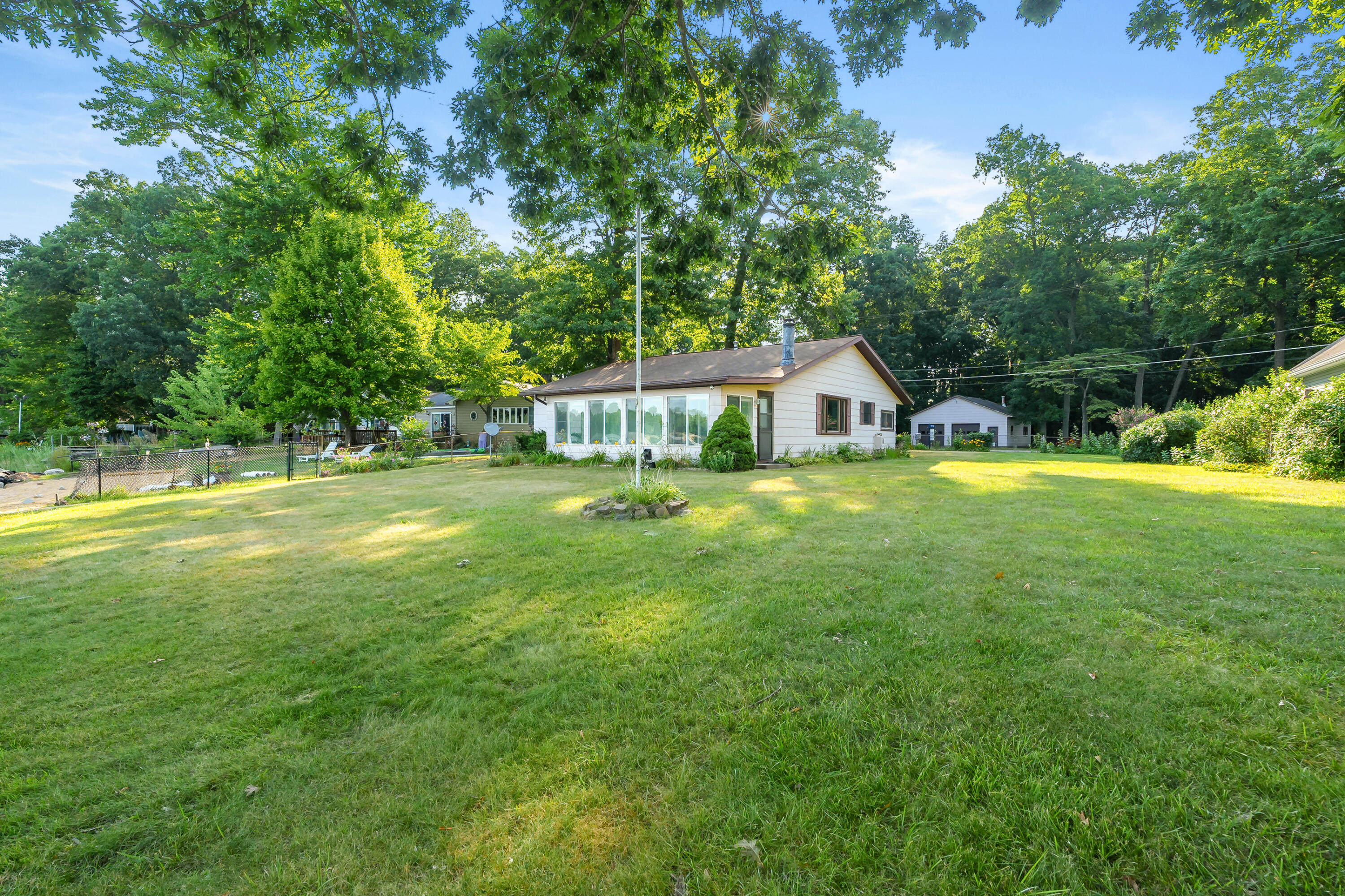 10494 Tomkinson Drive