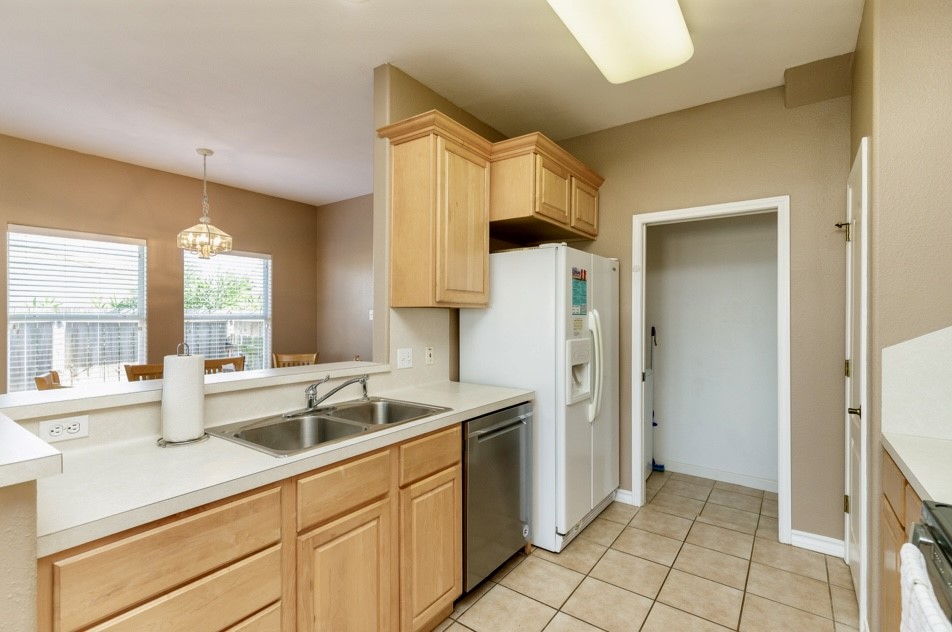 14858 GRANADA #K